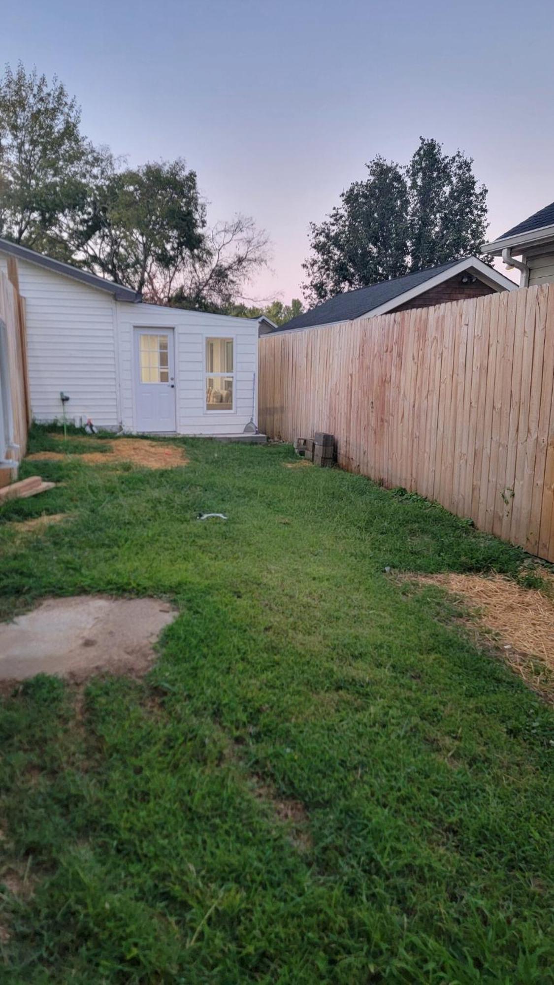 5842 Leslie Ave - Charming, Private, 1 Bedroom 1 Bath * Nashville