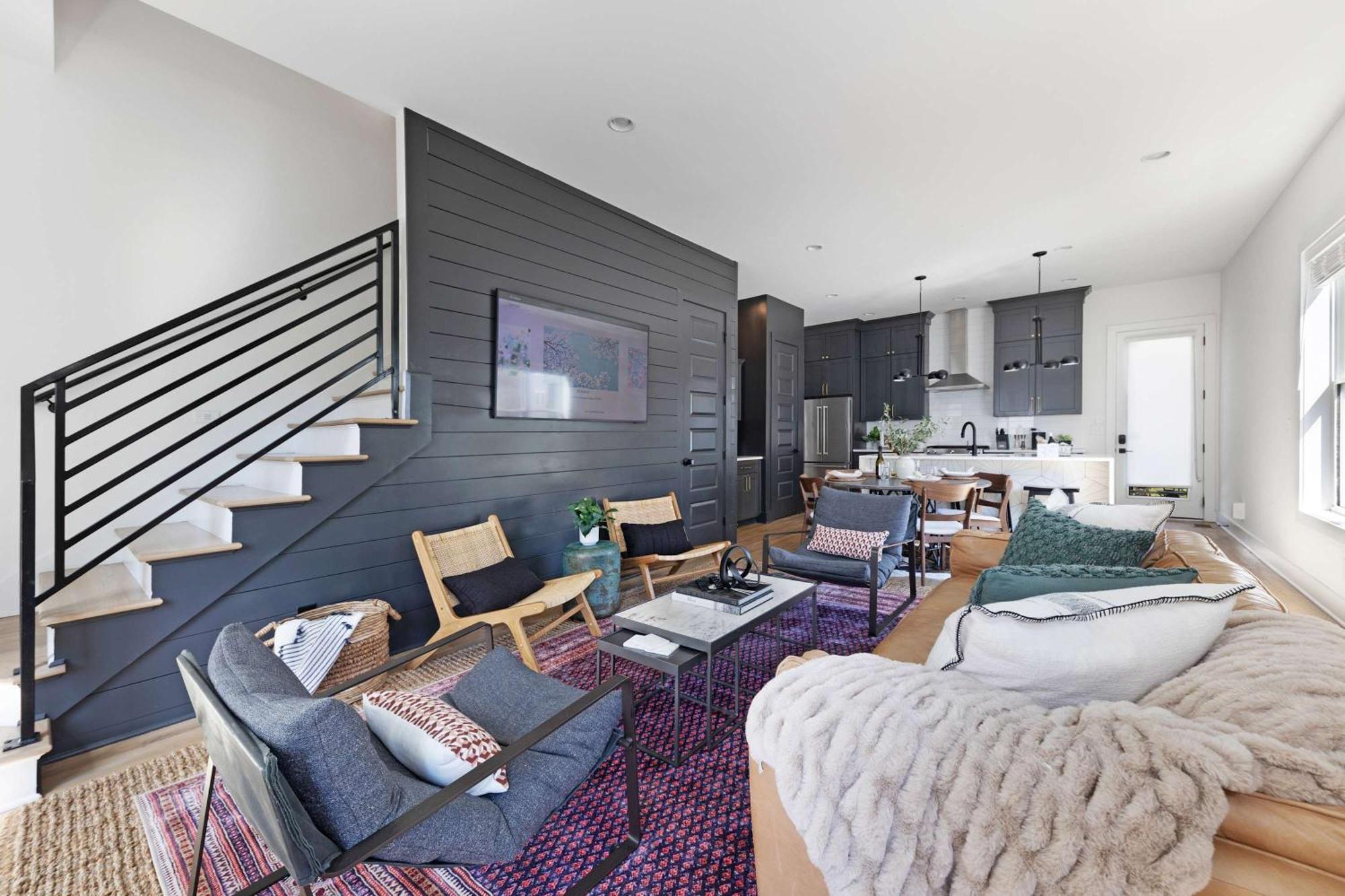 The - Huge Roof Deck And Mins To Broadway Holiday home *
