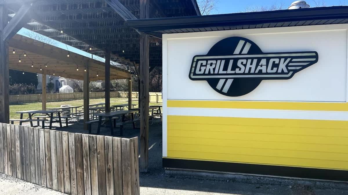 Hip East Music Food & Fun Nearby Holiday home