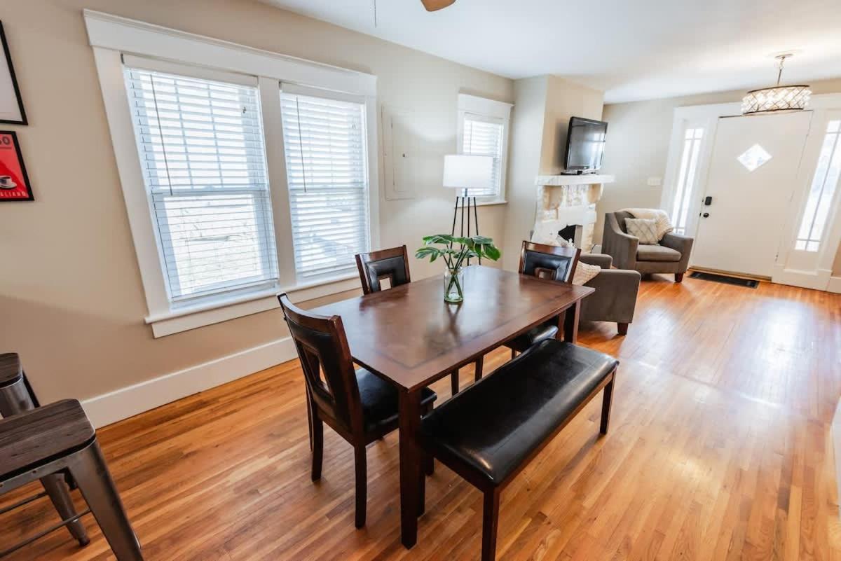 1009 Eastside Vibe - Big & *