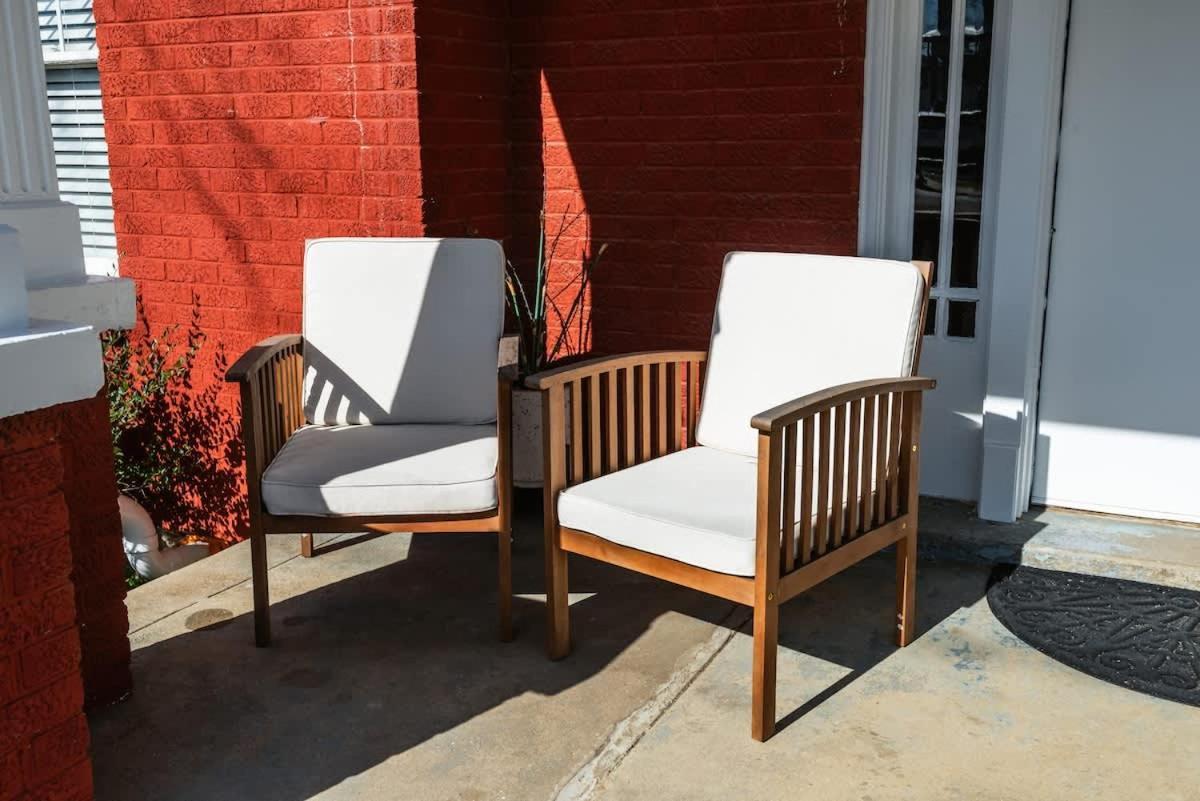 1009 Eastside Vibe - Big & Holiday home *