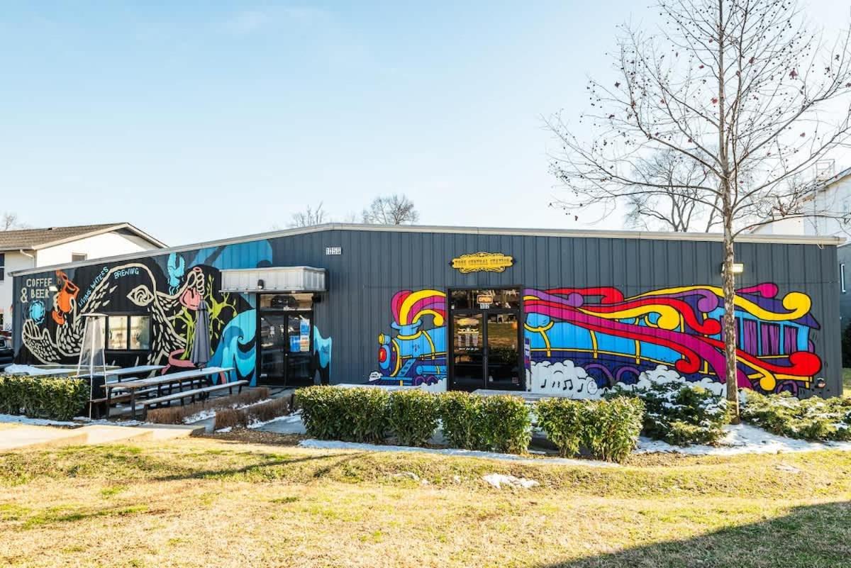 The Eastside 2br Near 5points Holiday home Nashville