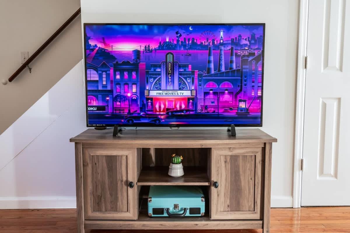 The Eastside 2br Near 5points *