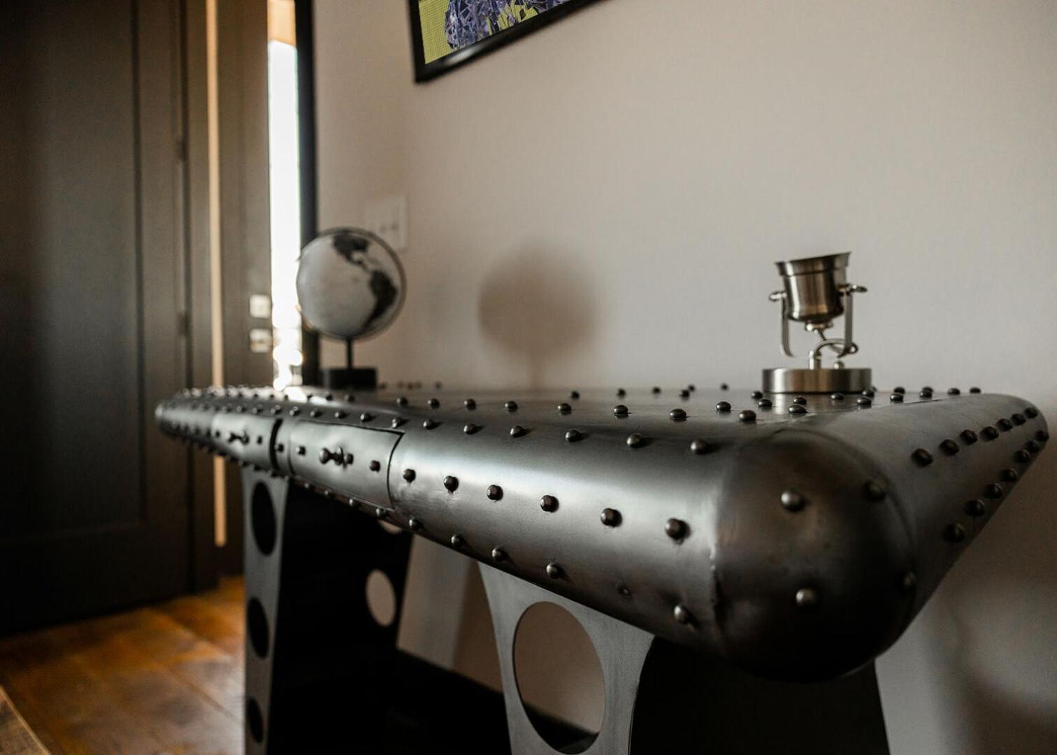 Luxe-broadway Getaway-heart Of Gulch-mins To Broadway Holiday home *