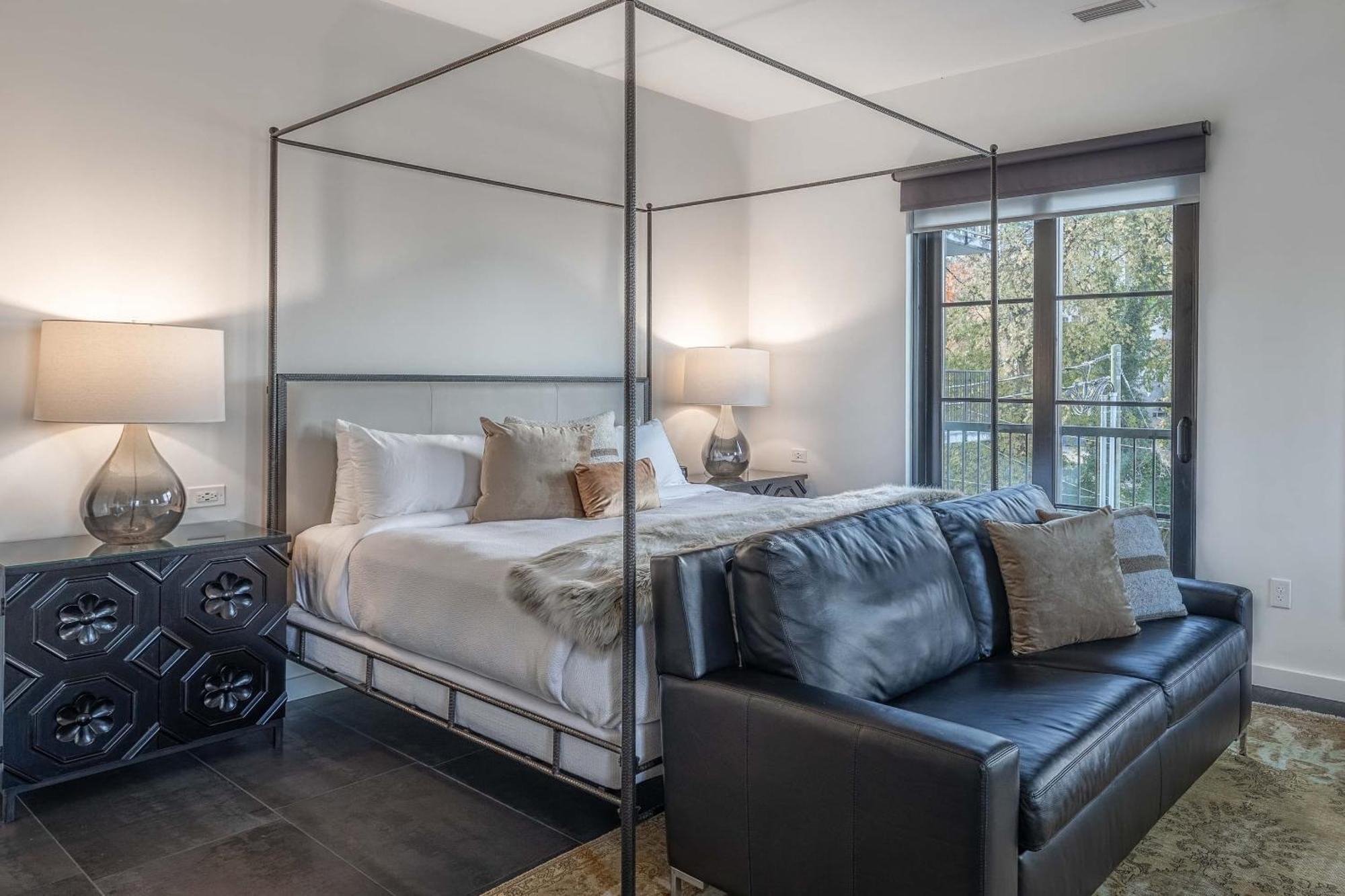 Hotel 121 Floor 3 Buyout By Avantstay Entire Third Floor Buyout Of 121 Sleeps 18 *