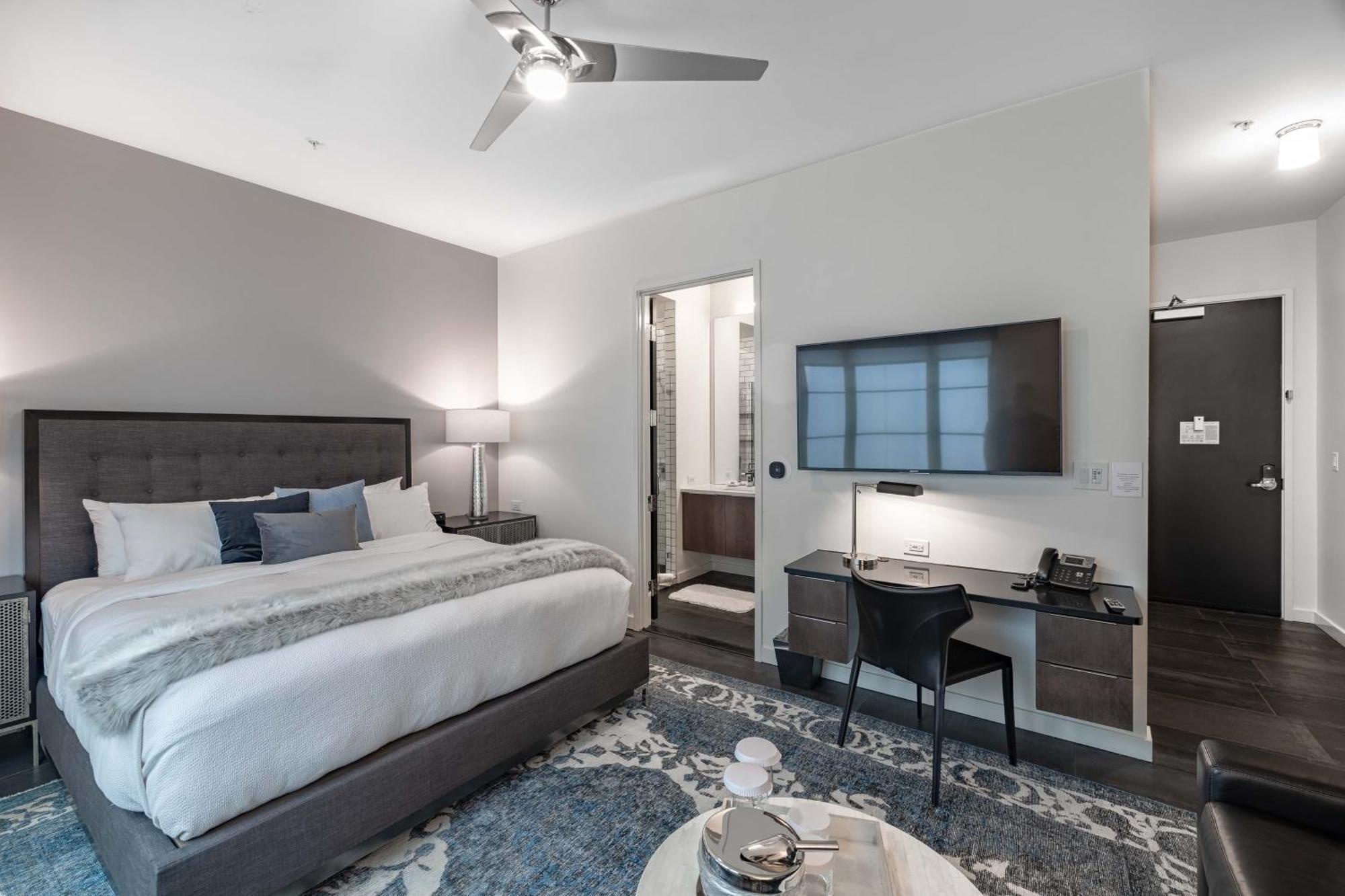 Hotel 121 Floor 3 Buyout By Avantstay Entire Third Floor Buyout Of 121 Sleeps 18 *