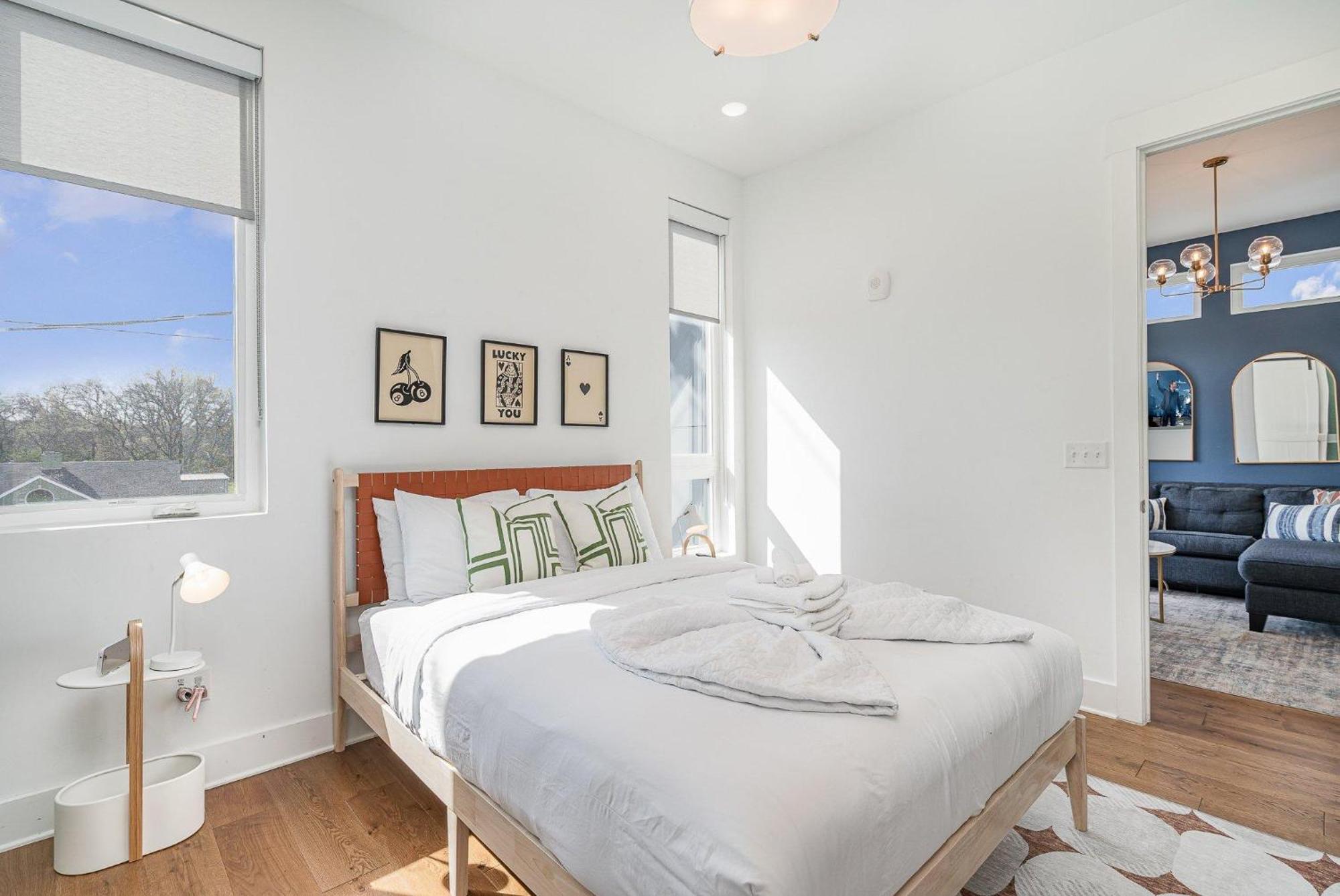 Gallatin Retreat-private Balcony-in East Nashville