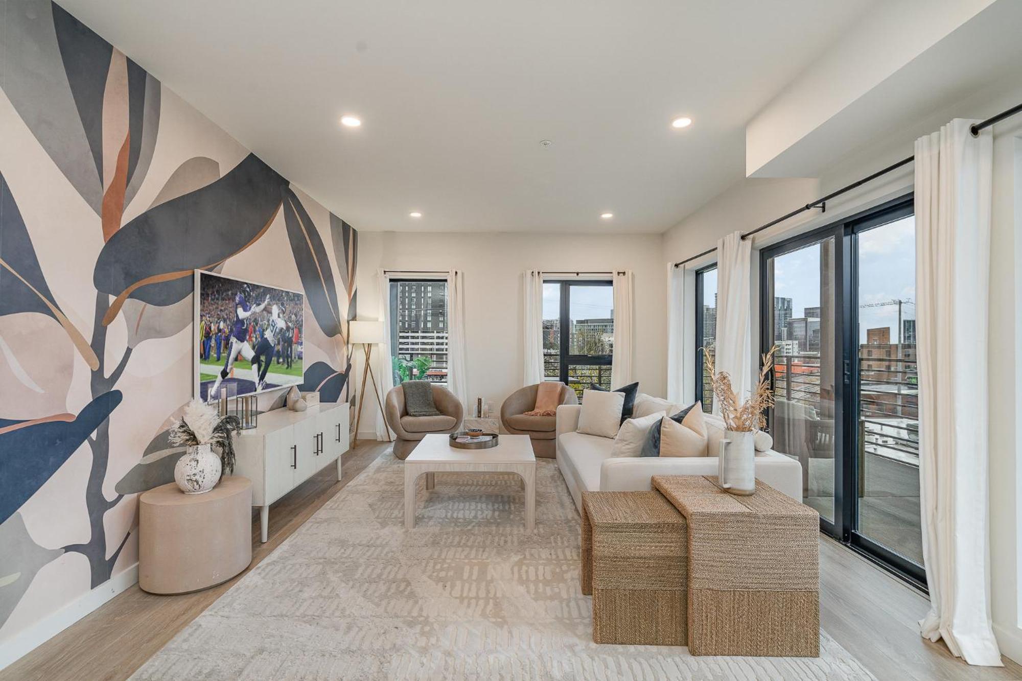 Hyve - Tropical Penthouse - Pool & Gym * Nashville