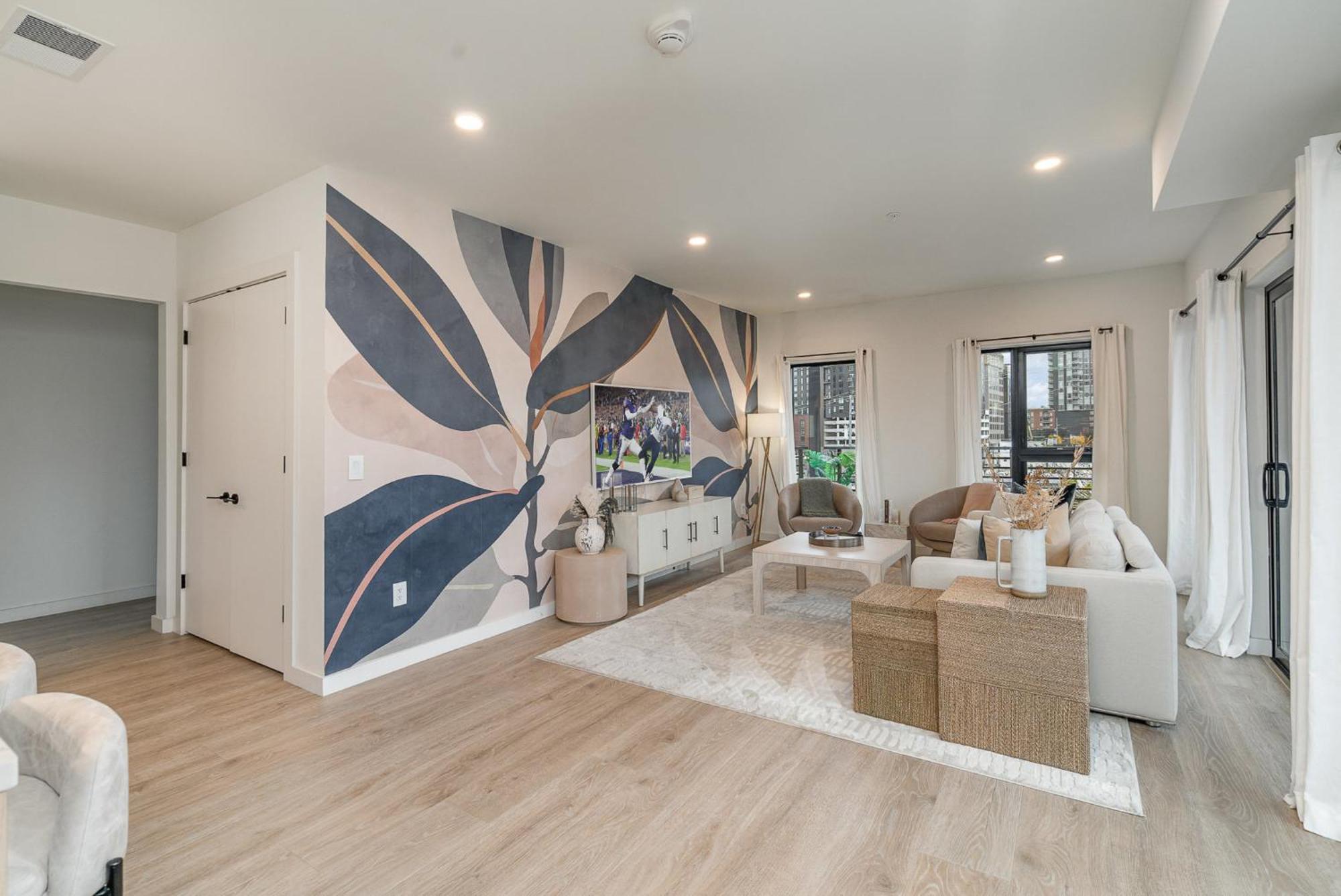 Hyve - Tropical Penthouse - Pool & Gym Holiday home