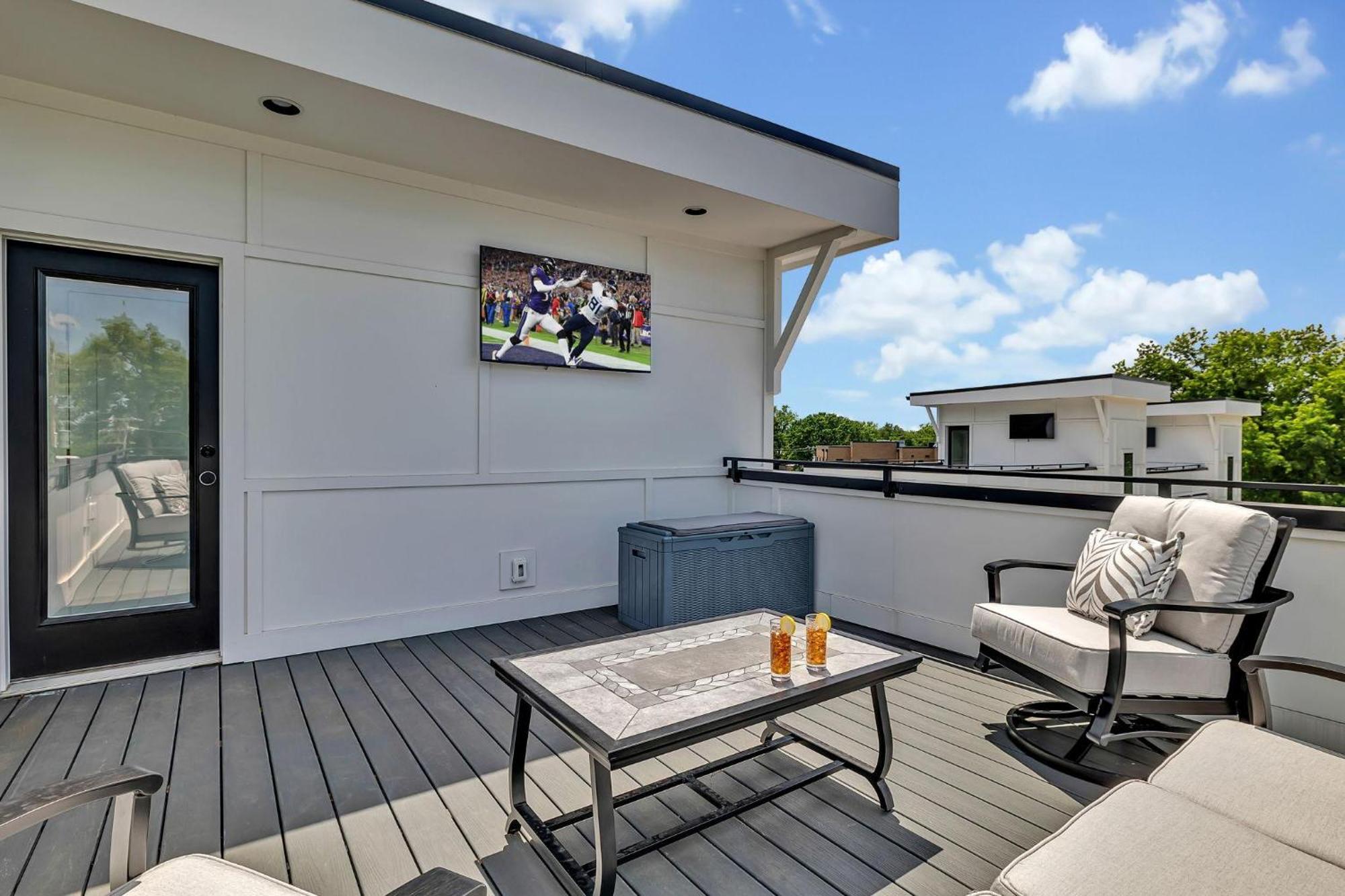 Resonant - 2 Townhomes - 2 Private Rooftop Decks Nashville
