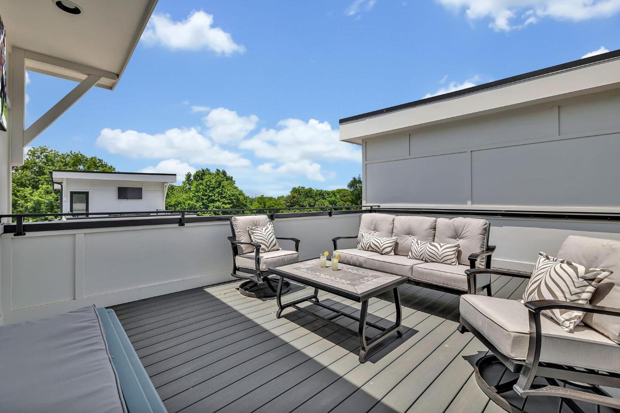 Resonant - 2 Townhomes - 2 Private Rooftop Decks Holiday home *