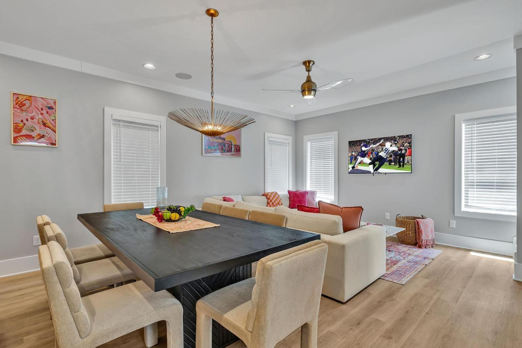 Resonant - 2 Townhomes - 2 Private Rooftop Decks Holiday home Nashville