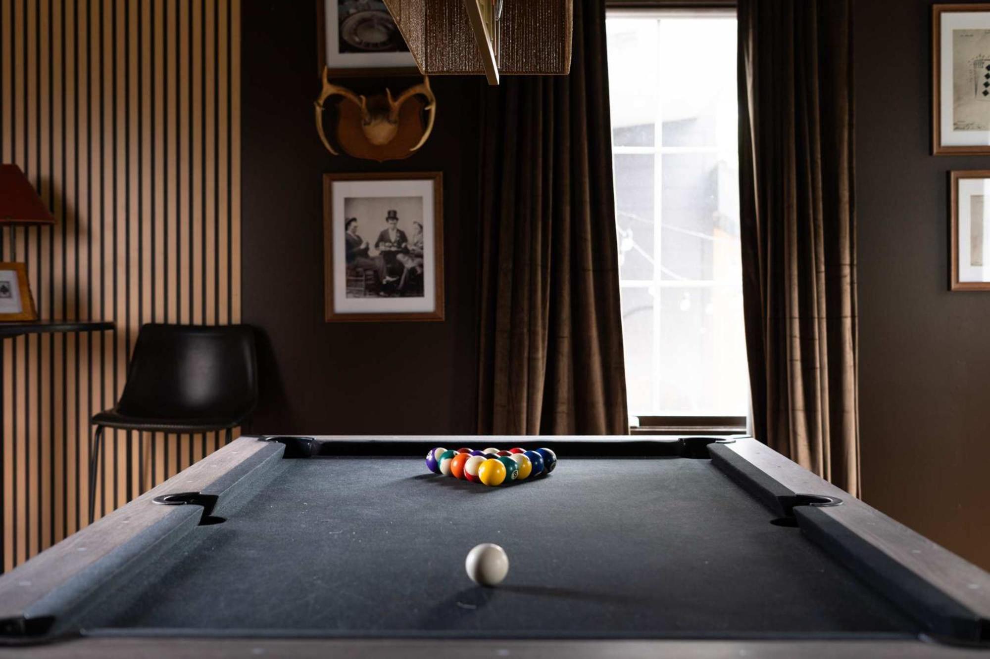 The Gambler - 9 Beds And Mins To Downtown