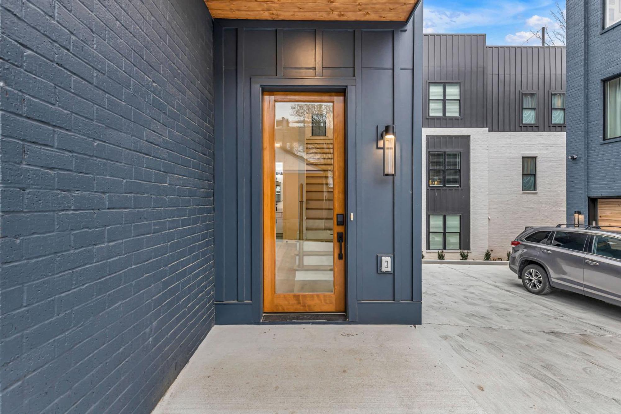 Holiday home Luxury Hot Tub & Rooftop Deck Downtown *