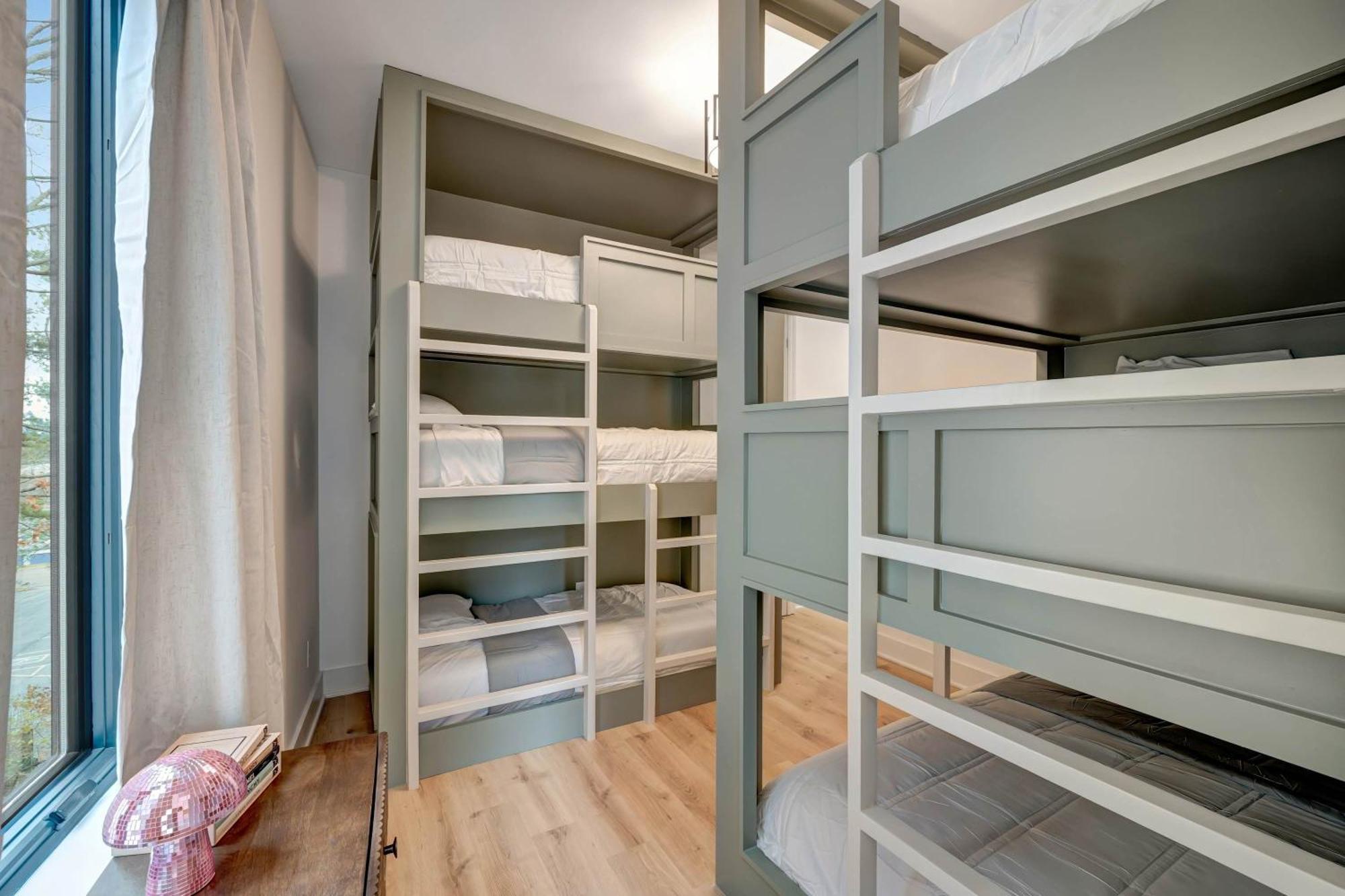 Twin Homes Rooftop Deck Hot Tub Outdoor Kitchen * Nashville