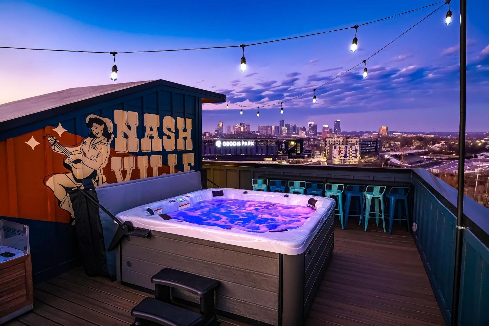 Holiday home Rooftop Deck Hot Tub Game Downtown Nashville