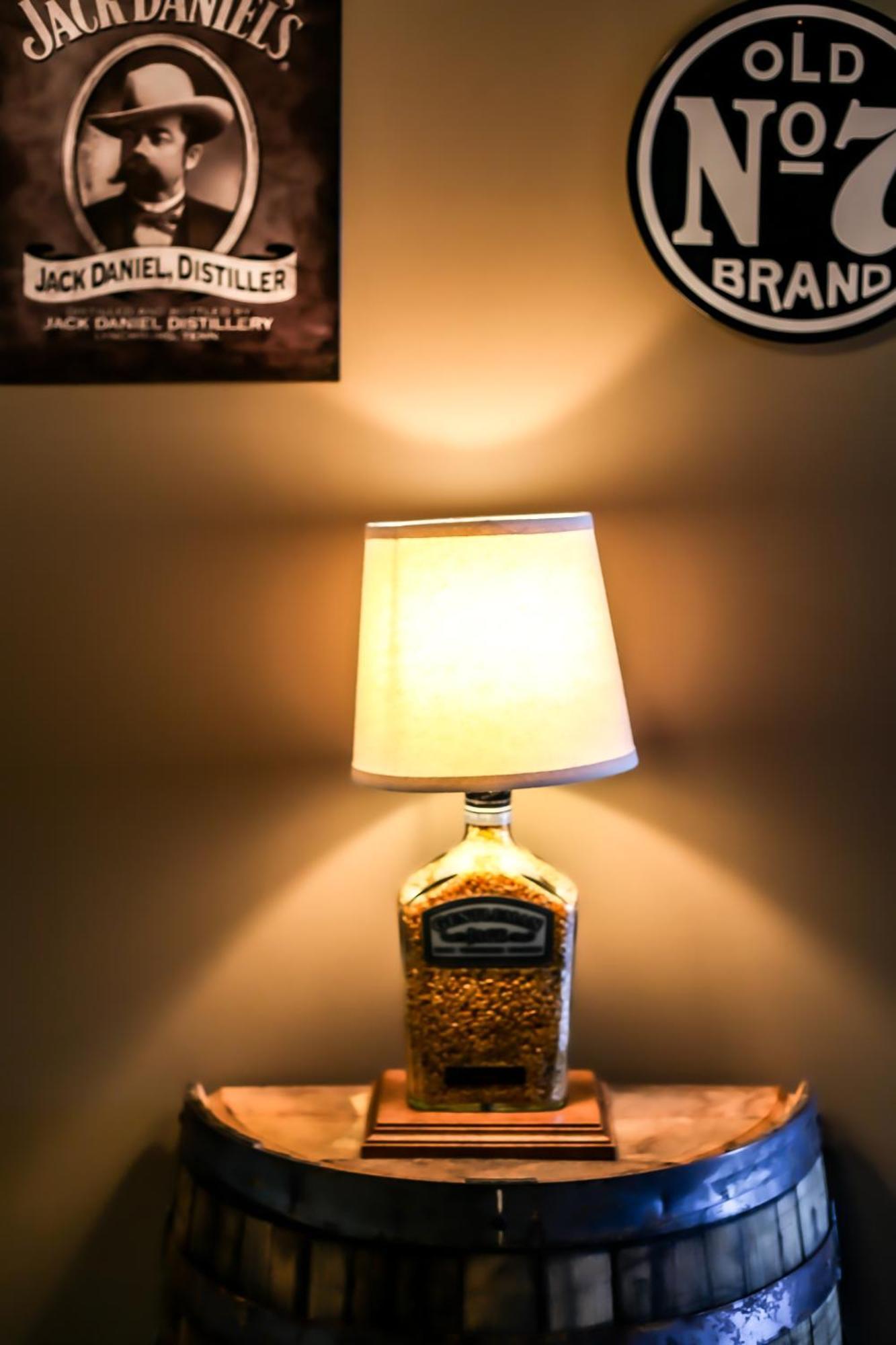 The Tennessee Whiskey In West End-vandy- Uber To Broadway *