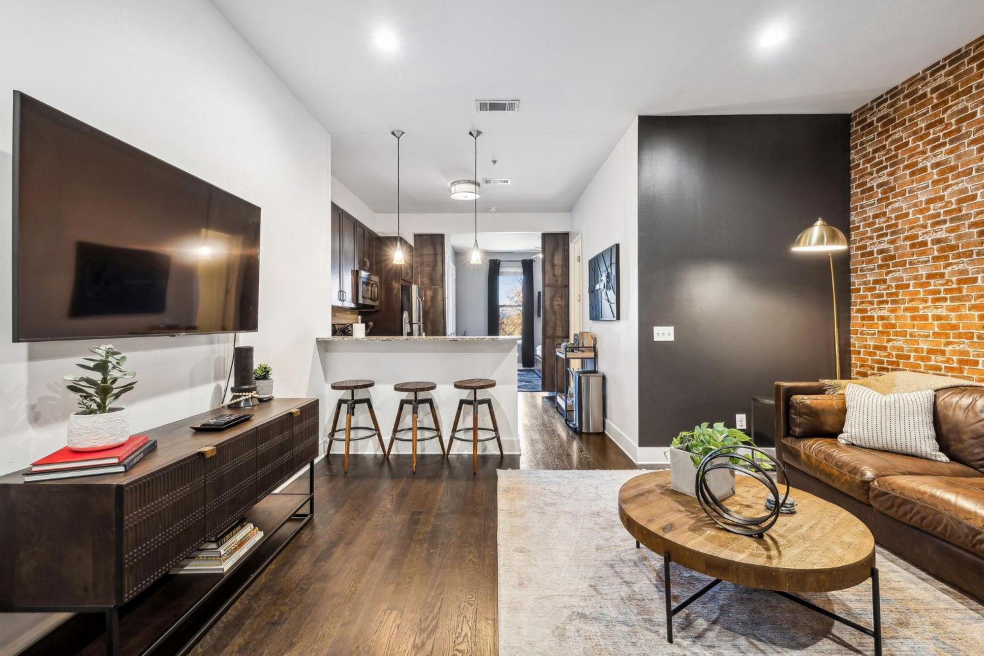 Holiday home Legends Loft Modern Near Vandy On West End