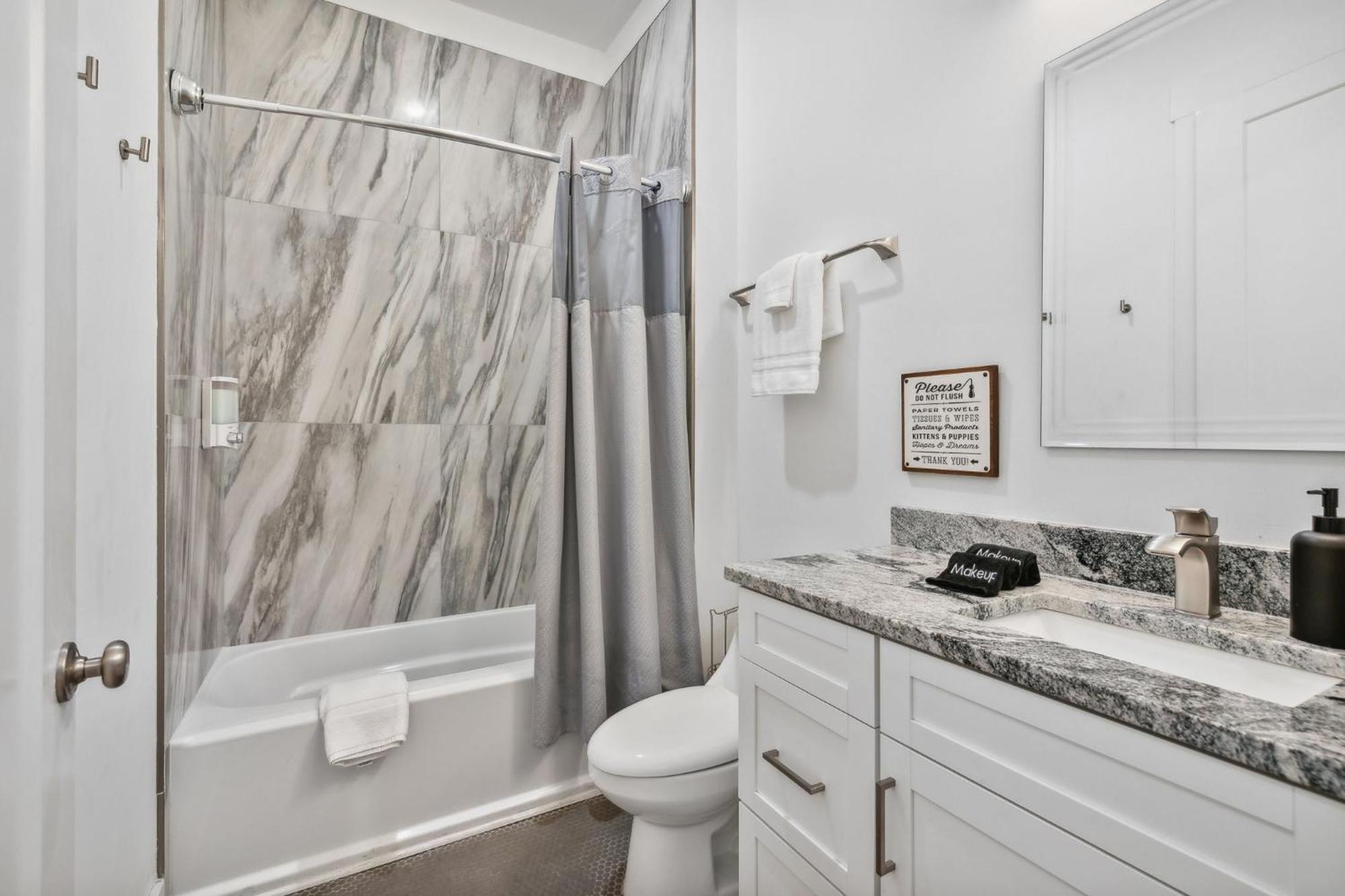 East Nash 13 Mins From Broadway Apartment *