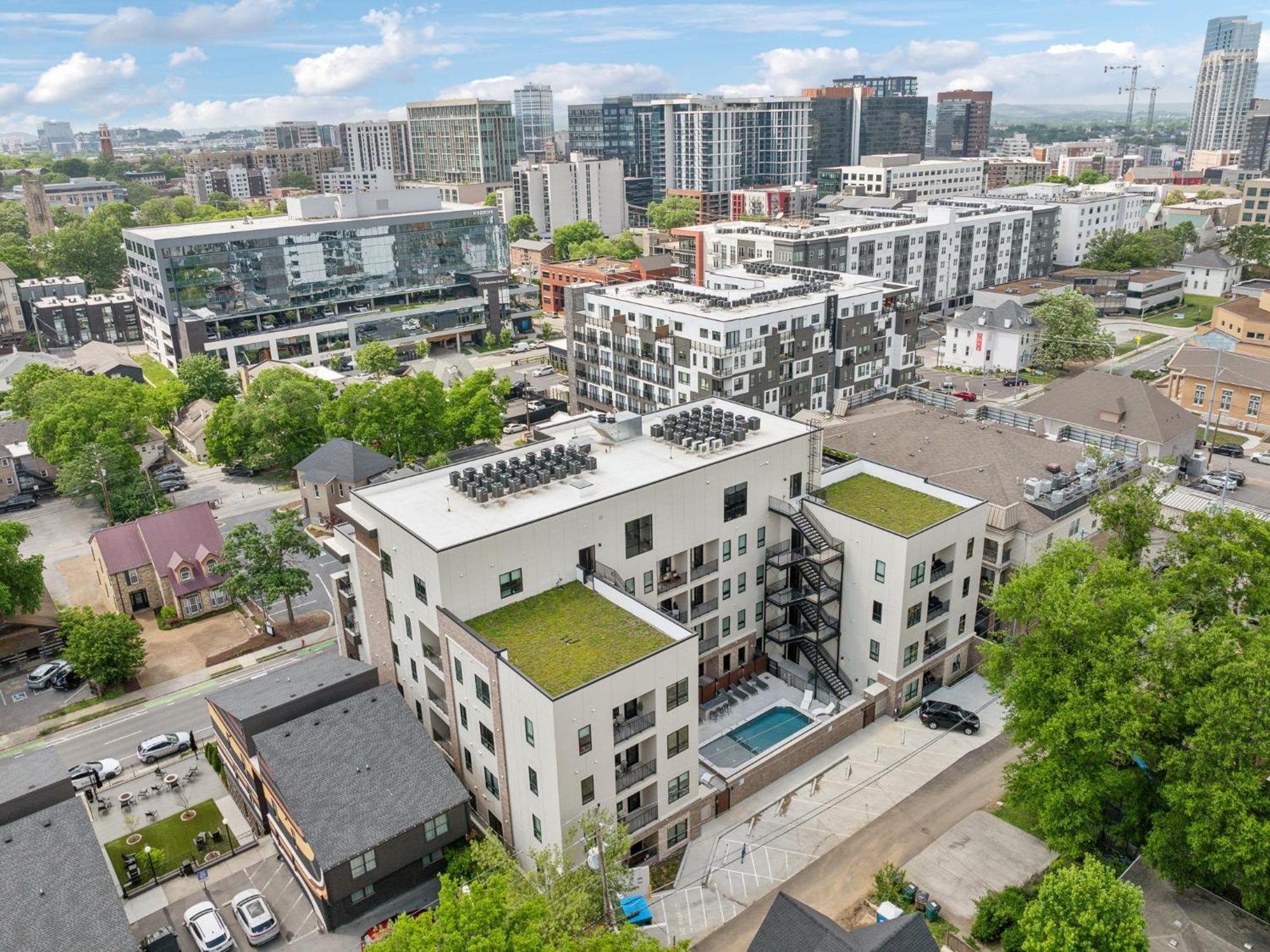 Heart Of Music Row Walk To Vanderbilt &