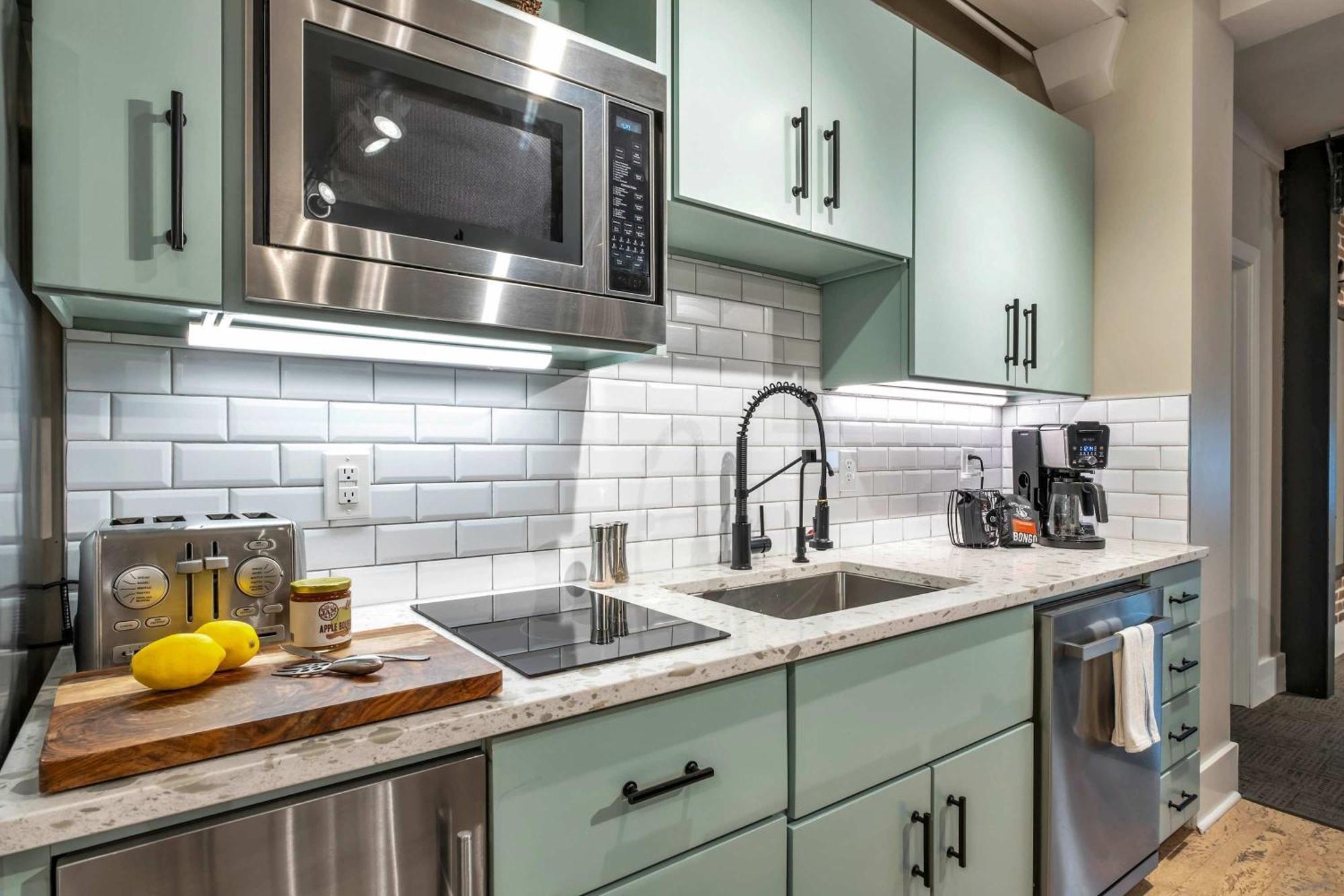 Honky Tonk 6 Bedroom By Maddox Apartment Nashville