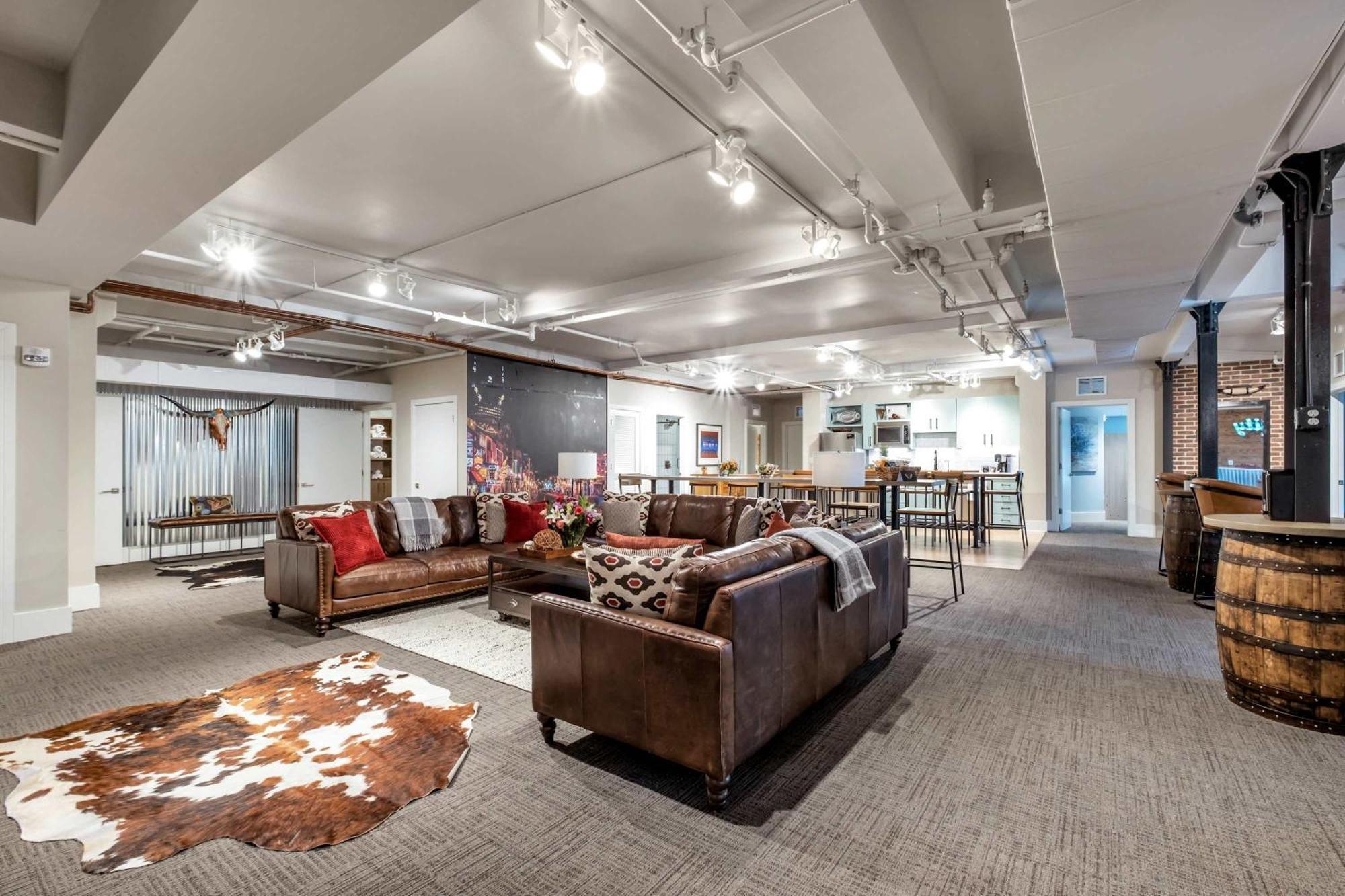 Honky Tonk 6 Bedroom By Maddox Nashville