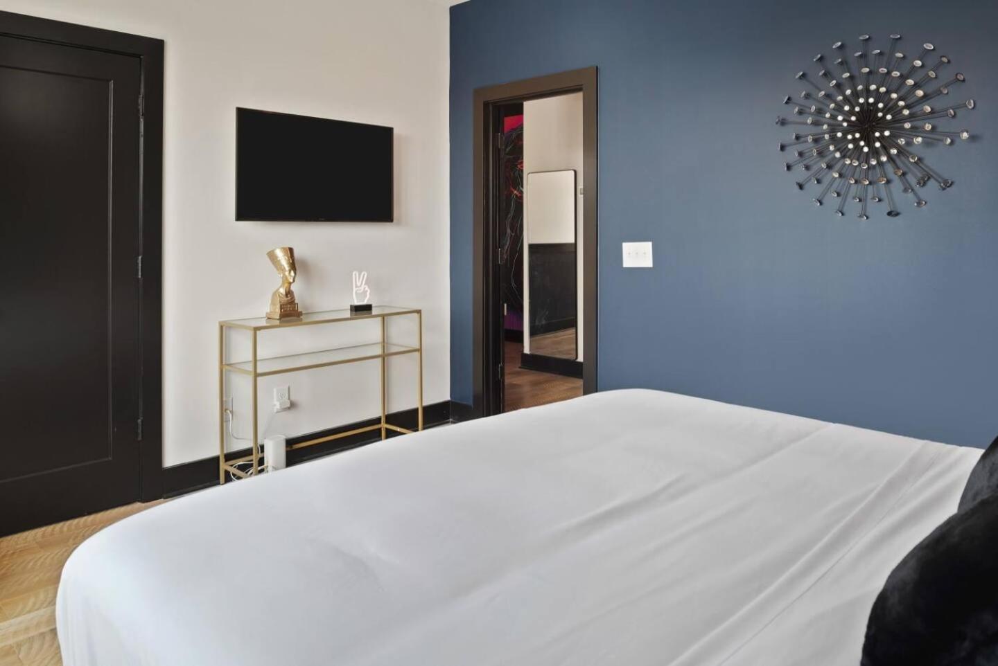 Holiday home 5 Star Stay! Rooftop Hot Tub Walk To Gulch Nashville