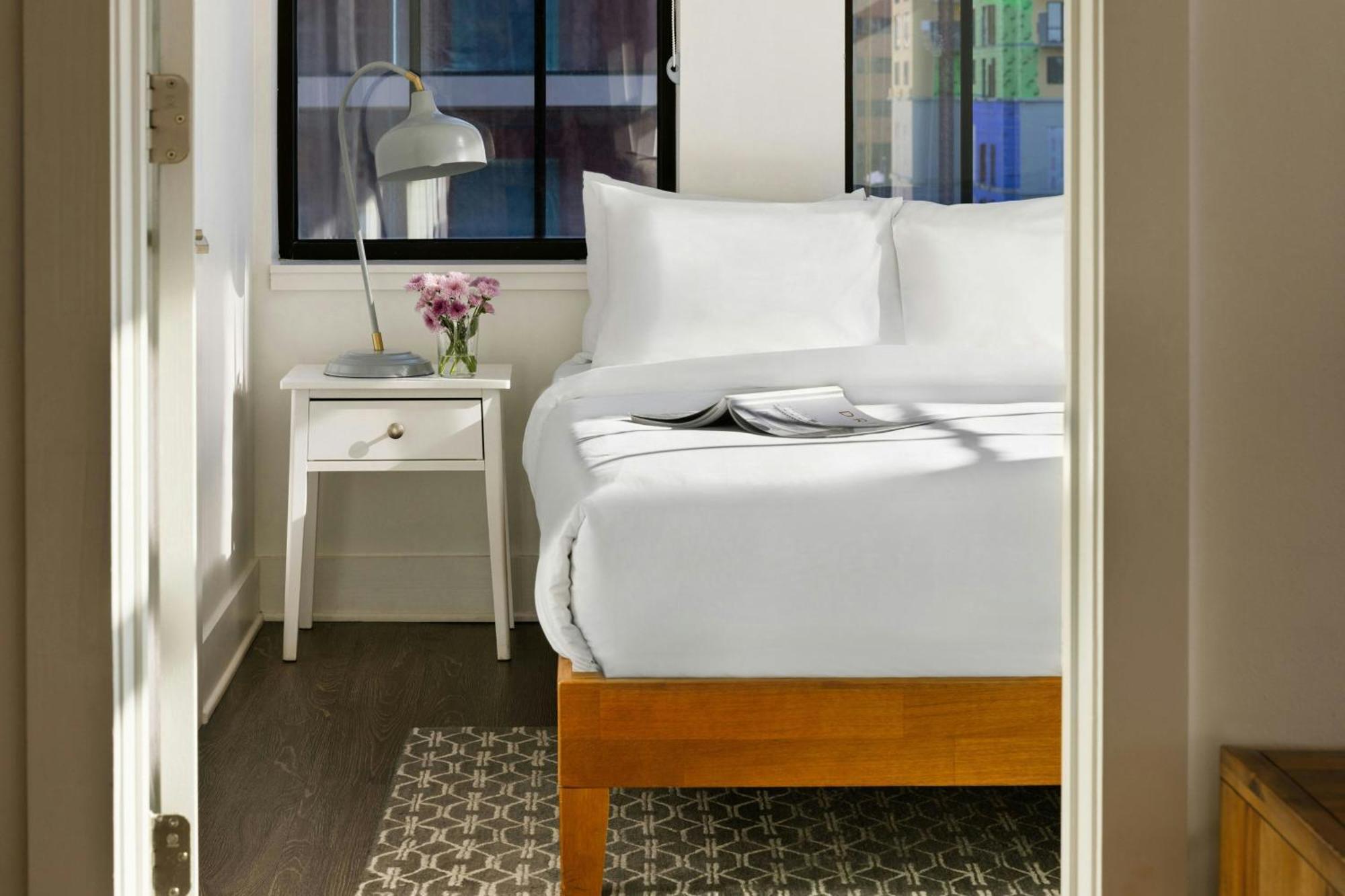 Sonder By Marriott Bonvoy Dovetail Downtown Aparthotel Nashville