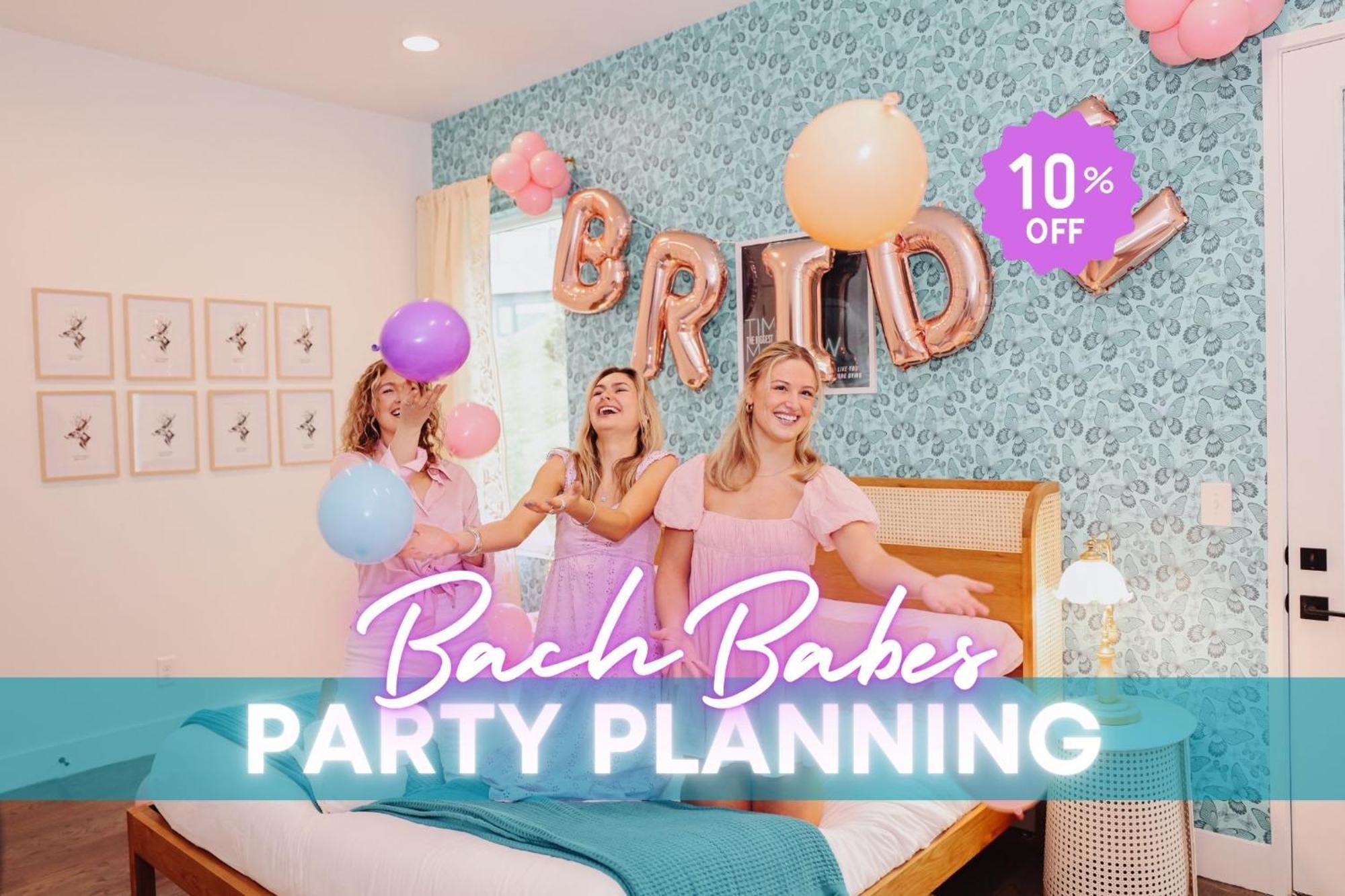 Lux Retreat 12 Beds Games Bar *