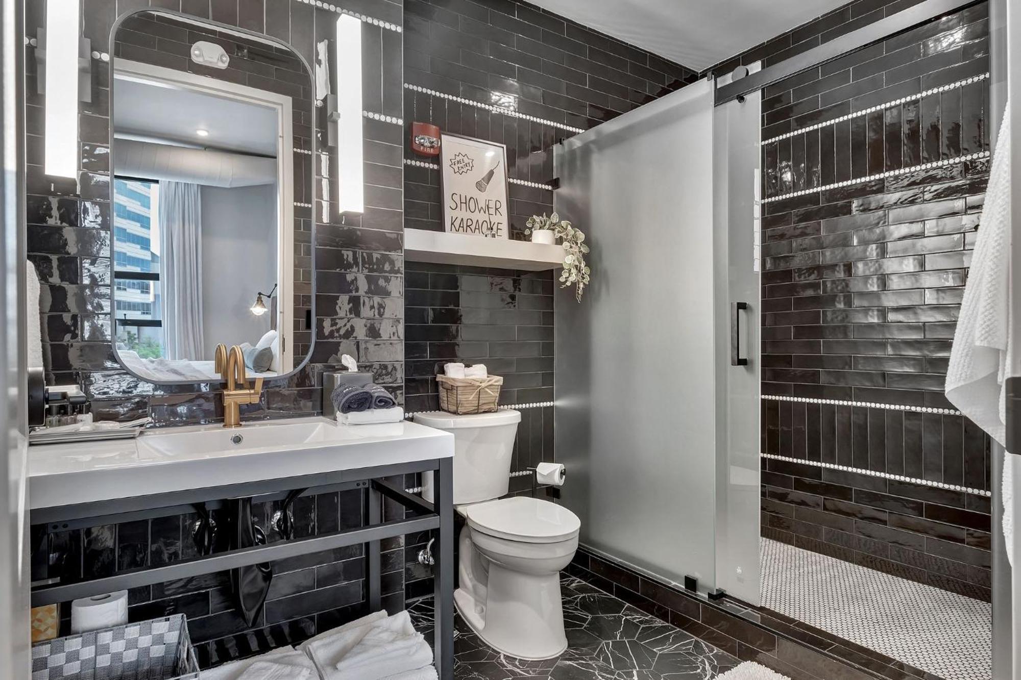 B 4br By Maddox Nashville