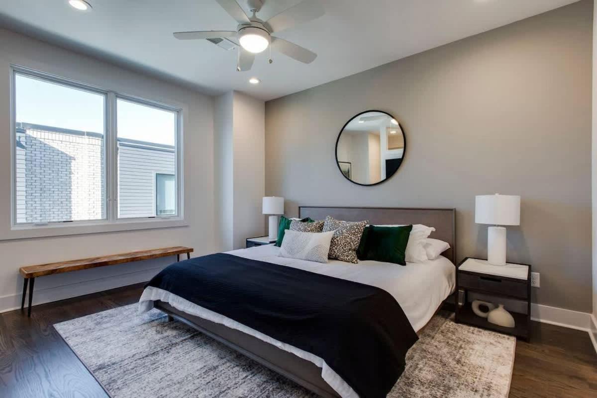 Holiday home West End Dreams-2 Homes-6 Mins To Broadway Nashville