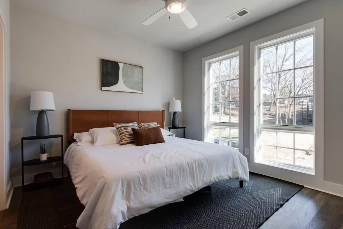 West End Dream-private Balcony-6 Mins To Broadway