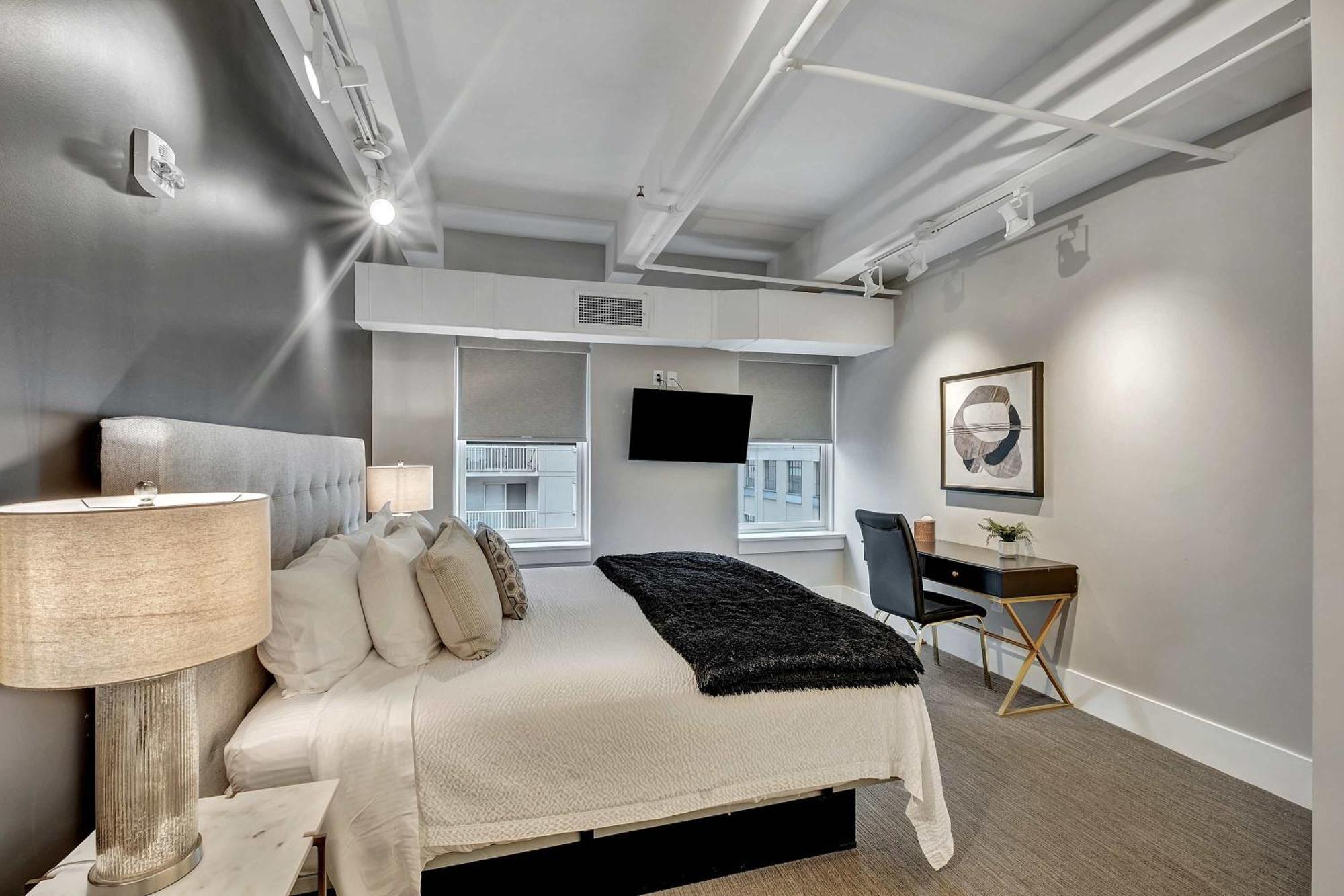 Rustic 6br By Maddox Apartment *