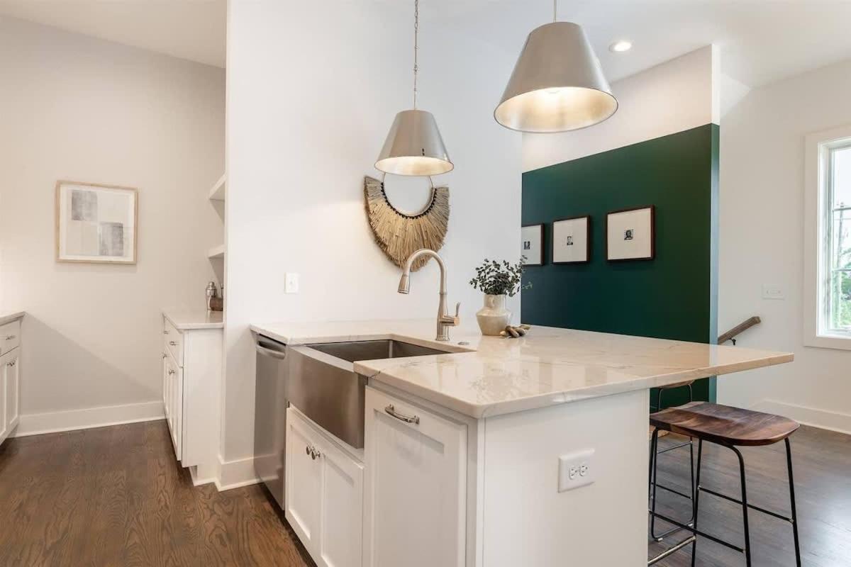 Holiday home Whiskey In A Wine Glass-country Inspired Nash *