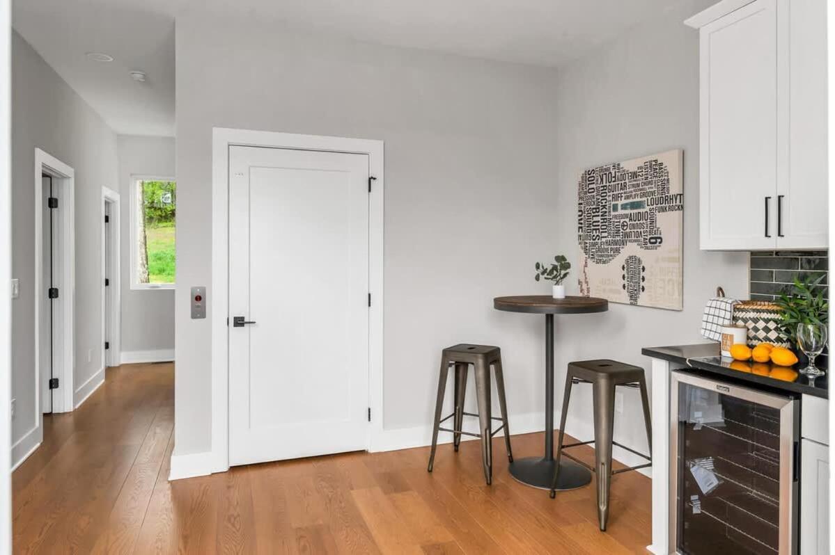 Holiday home Private Hot Tub - Spacious - Hosts 12 Guests