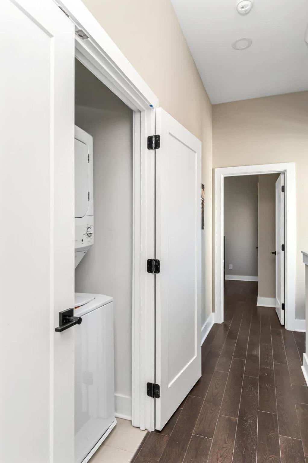 Stunning Rooftop Views Of With Hot Tub *