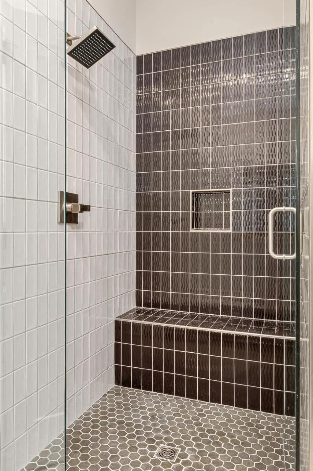 Stunning Rooftop Views Of With Hot Tub Holiday home Nashville