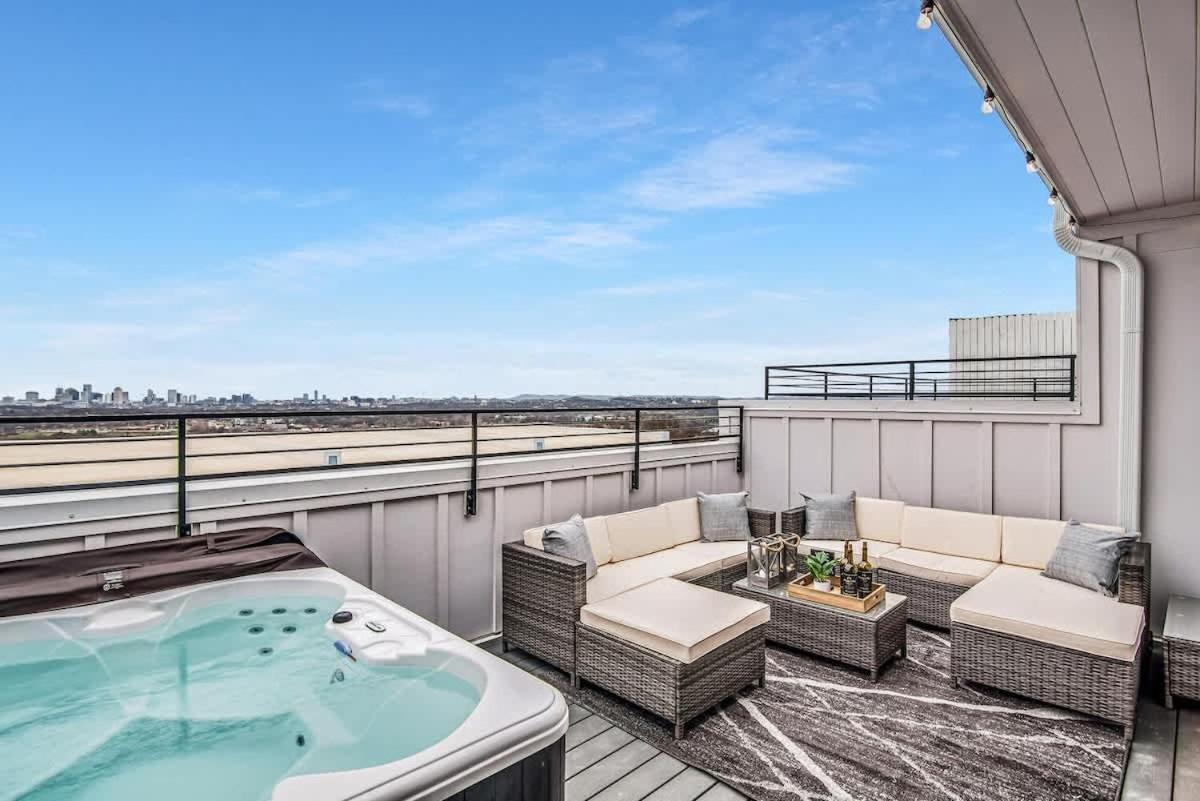 Holiday home New - Rooftop Views - Hot Tub