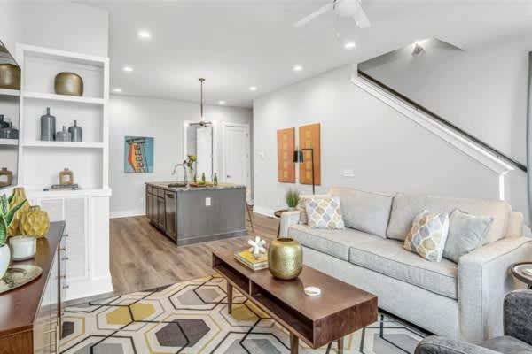 Nash Getaway - Private Rooftop Patio - Sleeps 12 Apartment