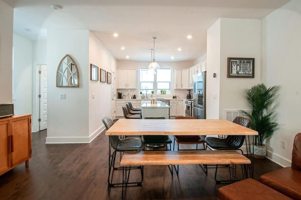 Creative Oasis Minutes To Broadway Rooftop Deck Nashville