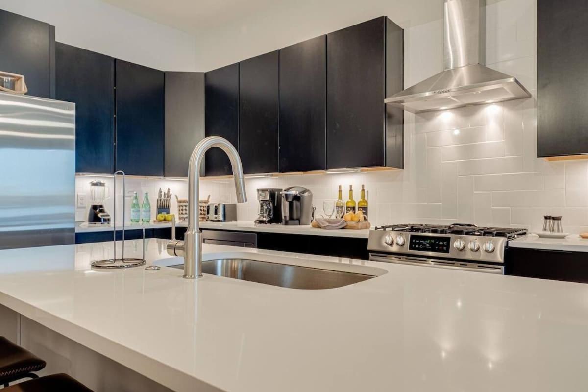 Holiday home Two Large Homes Minutes To Downtown