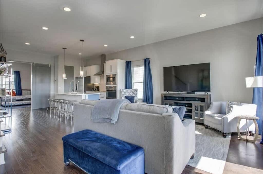 Holiday home Gorgeous Home-minutes To Lower Broadway Nashville