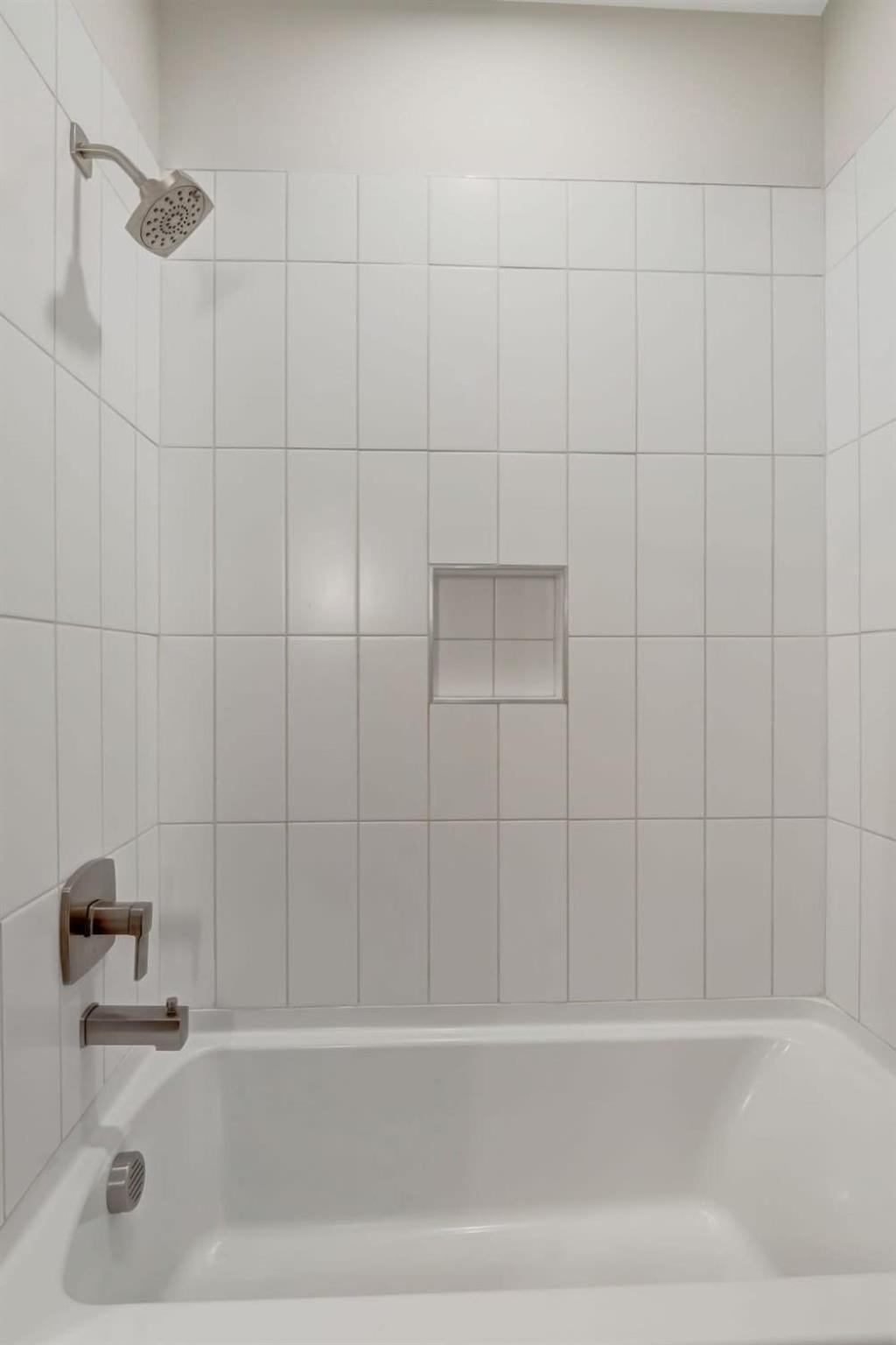 6 Min To Broadway - Gym Rooftop Sleeps 8