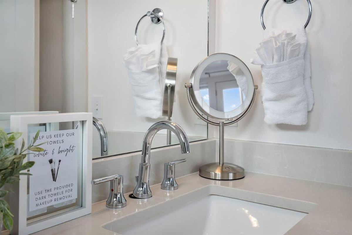 The Southern Lady - Newly Renovated Spacious Patio Holiday home Nashville