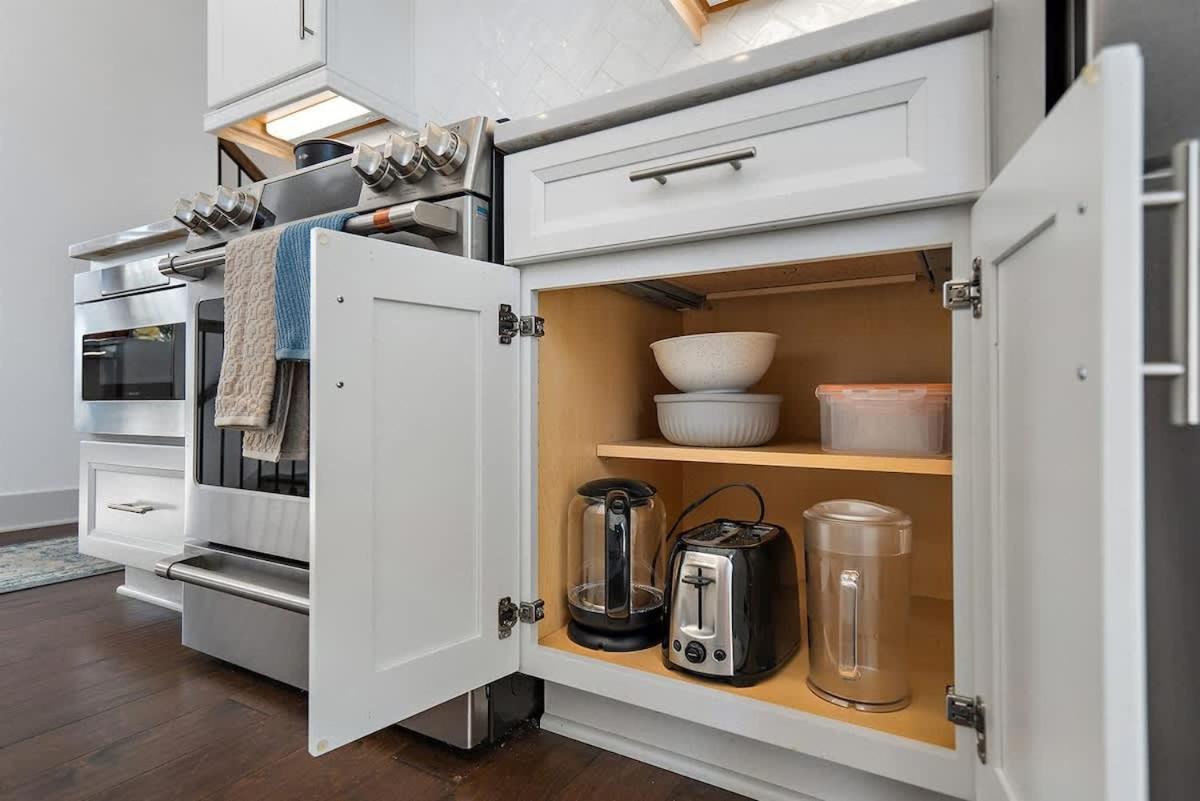 The Southern Lady - Newly Renovated Spacious Patio Holiday home Nashville