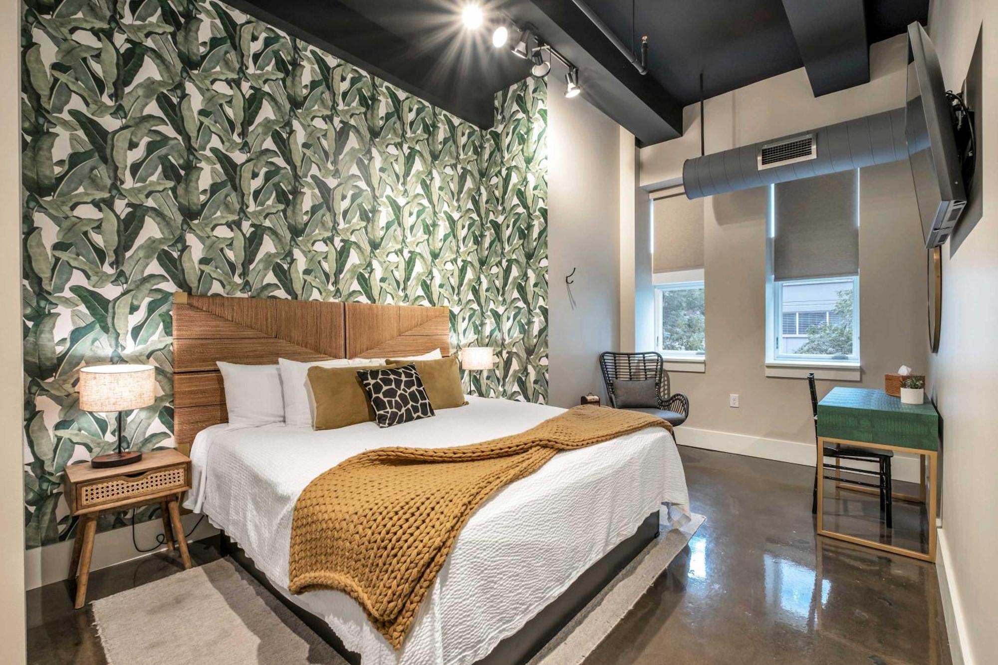 Modern 6br By Maddox Nashville