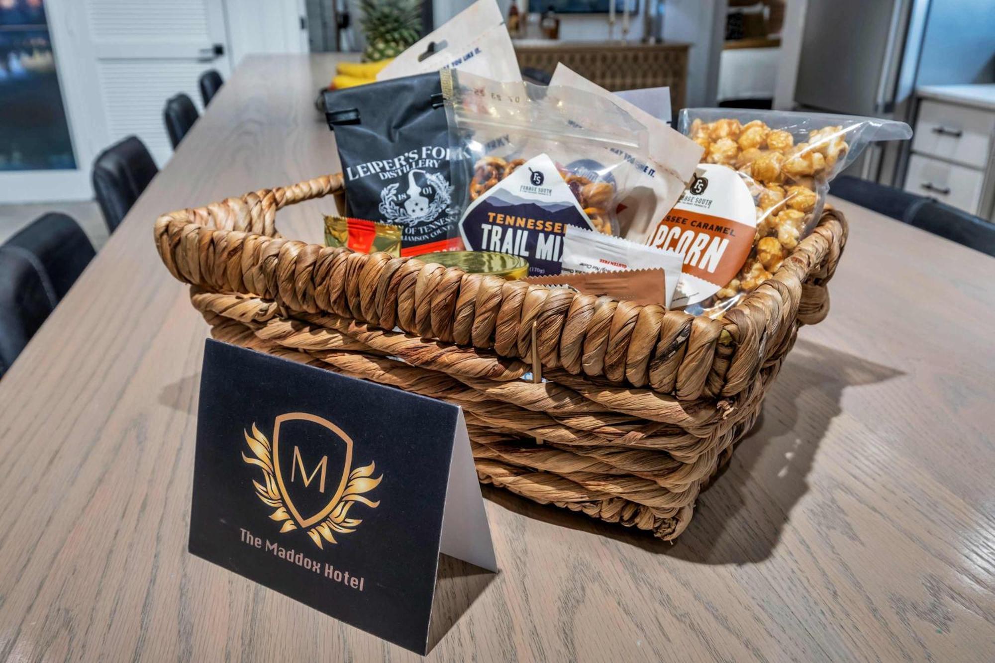 Hangover Easy 6br By Maddox * Nashville