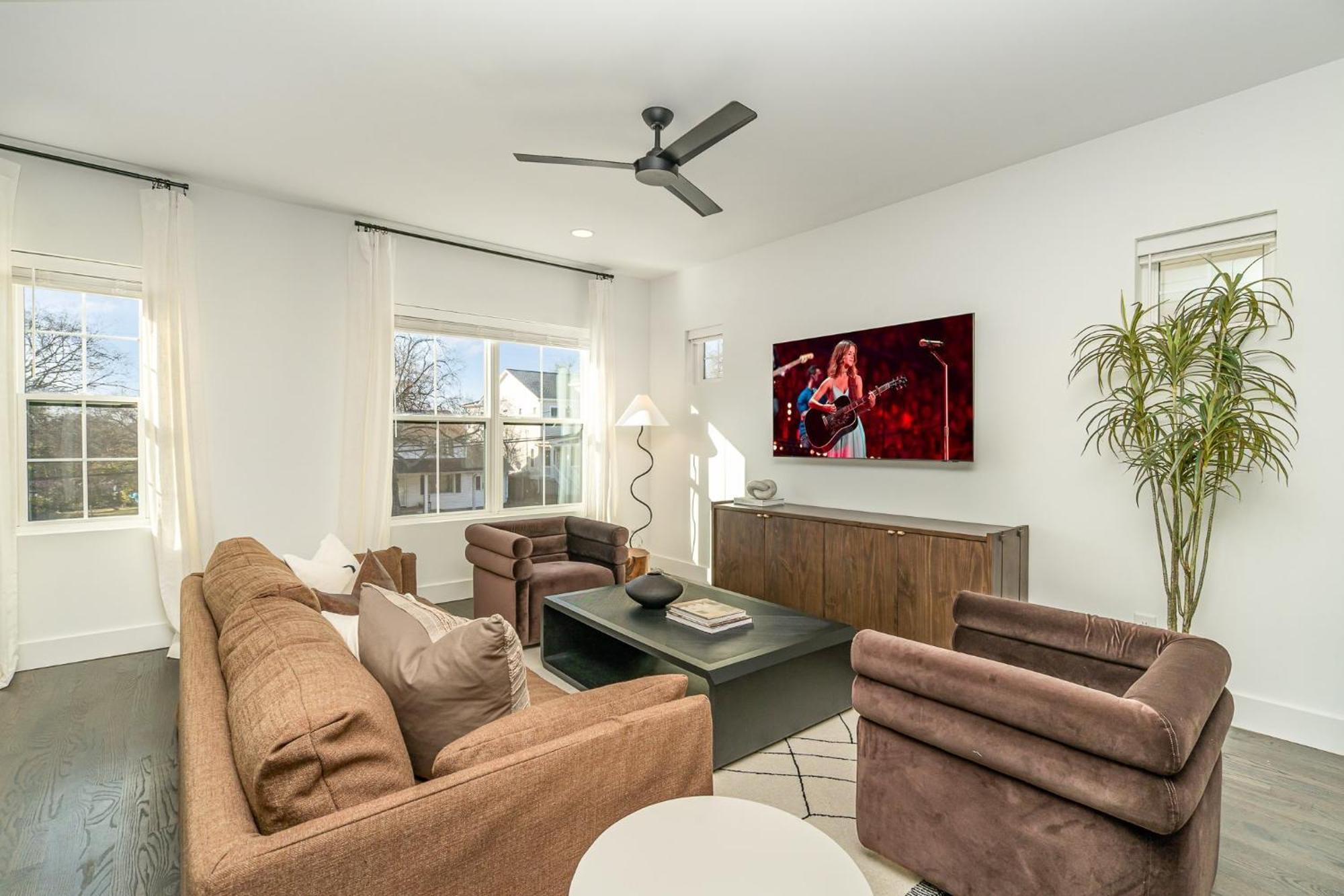 Holiday home - 1701 Lischey Ave Nashville