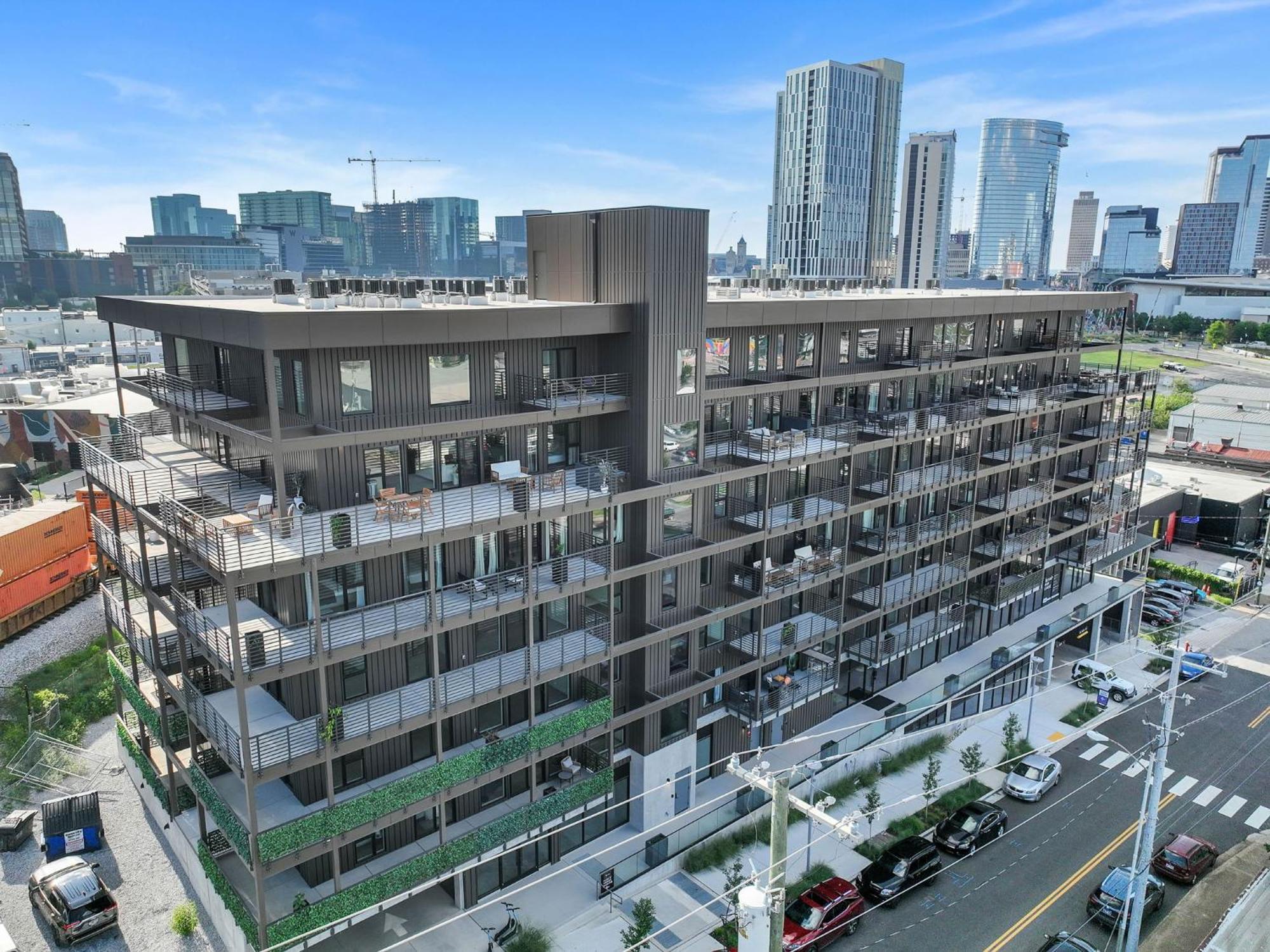 Apartment The High Note Short Walk To Broadway, Heated Pool, Gym, Parking Nashville