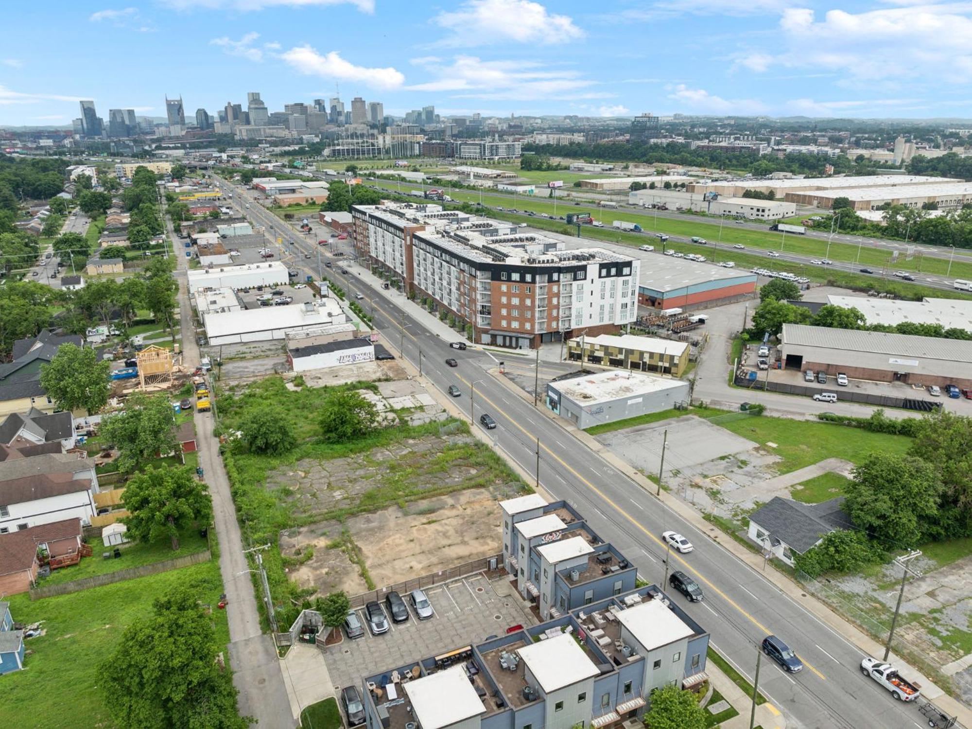 Holiday home Modern 3-story Townhome W Rooftop & Views Nashville